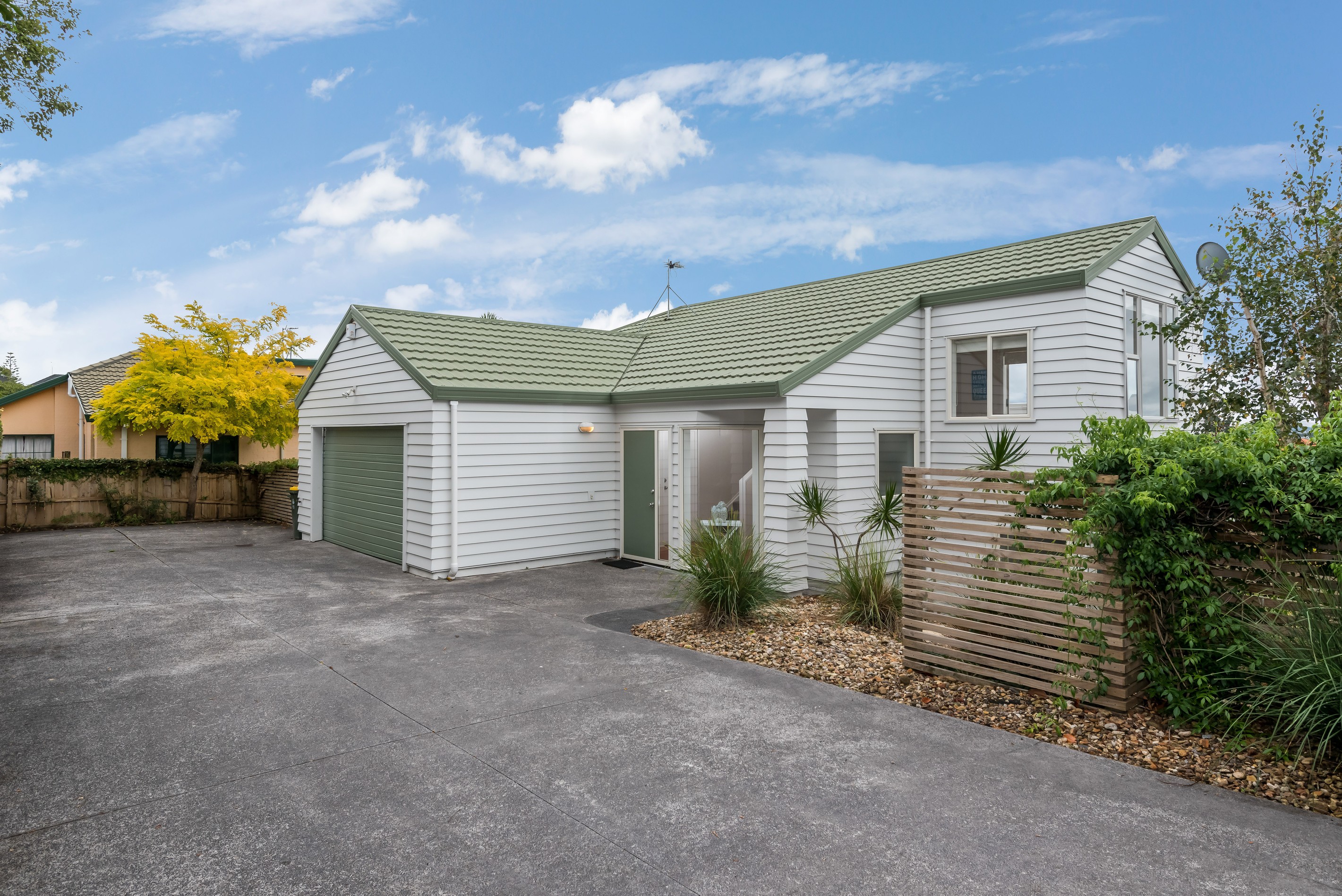 2/133 Somerville Road, Somerville, Manukau City