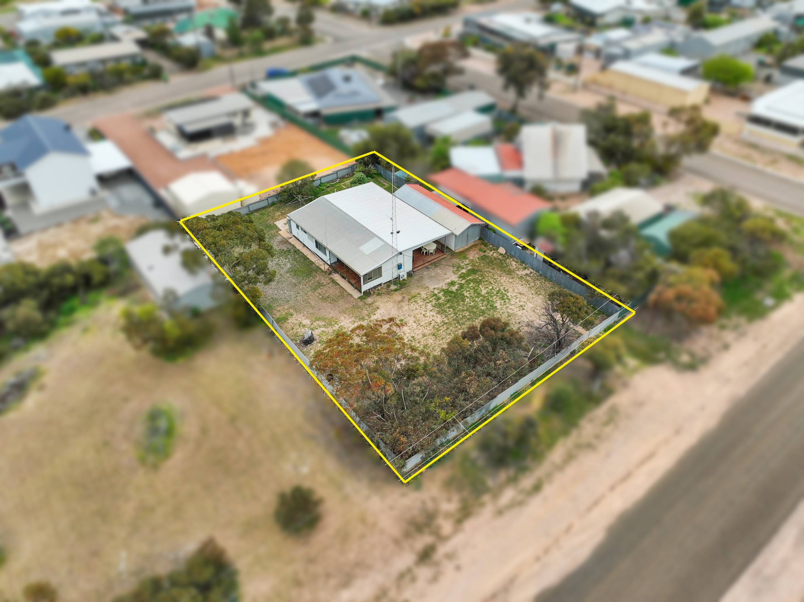 7 High Street, Tickera, SA 5555