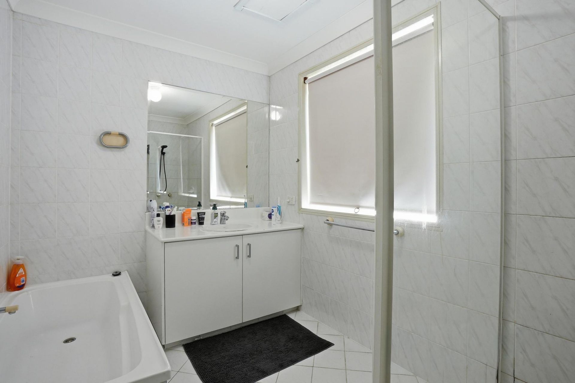 23/32 Riverview Road — photo 9 of 12