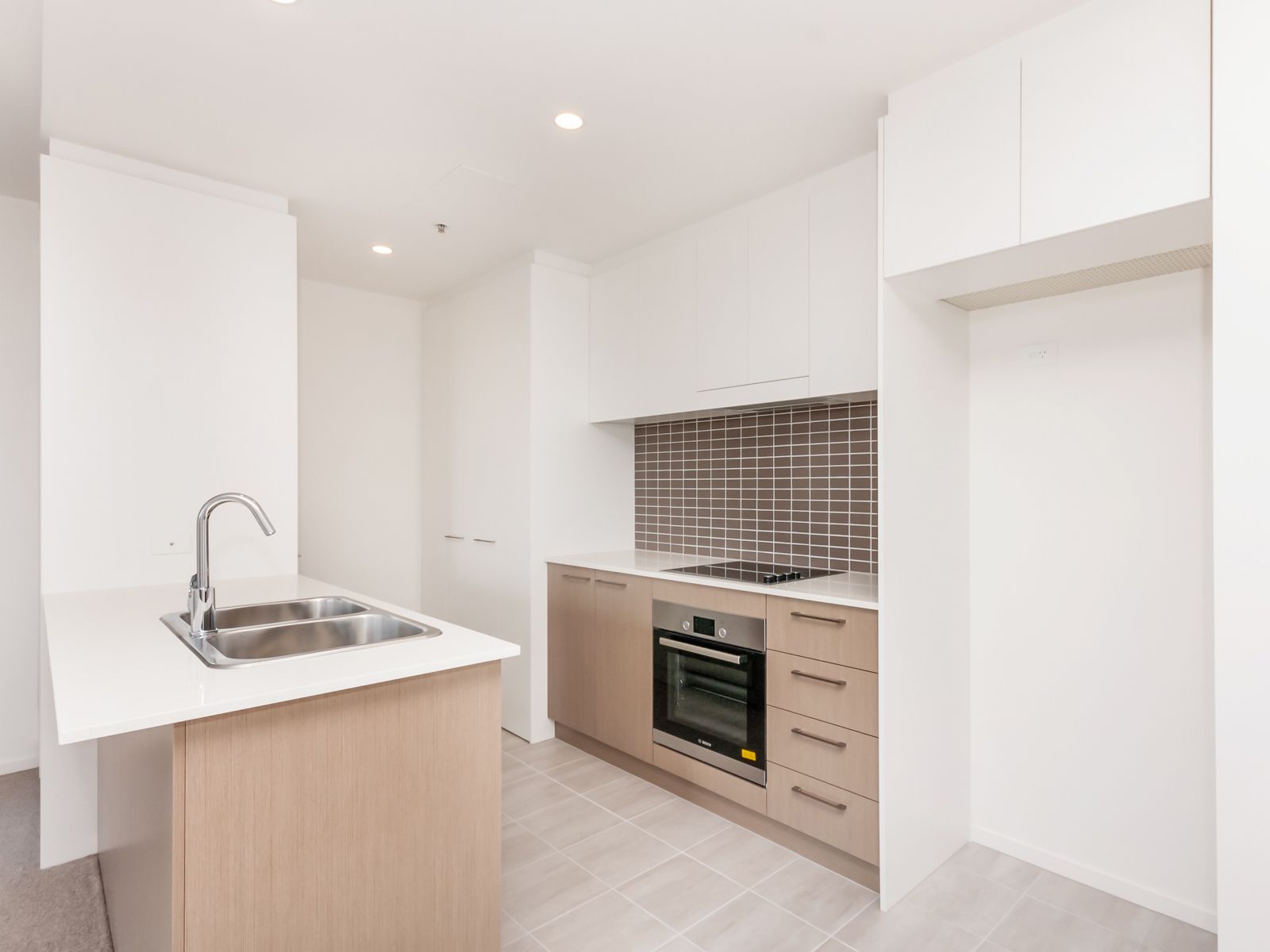 102/7 Irving Street, Phillip, ACT 2606