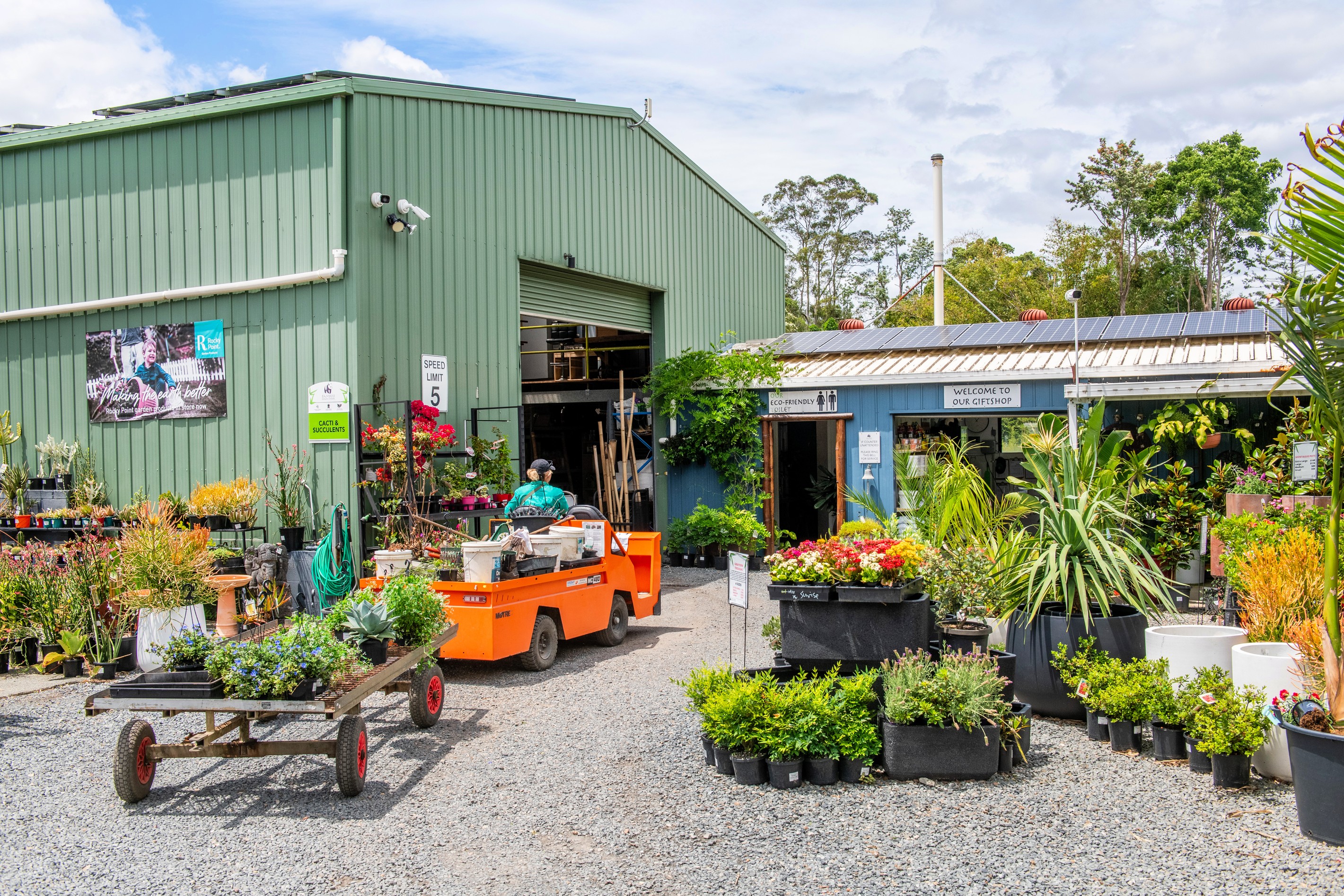 930 Tamborine Oxenford Road, Wongawallan, QLD 4210