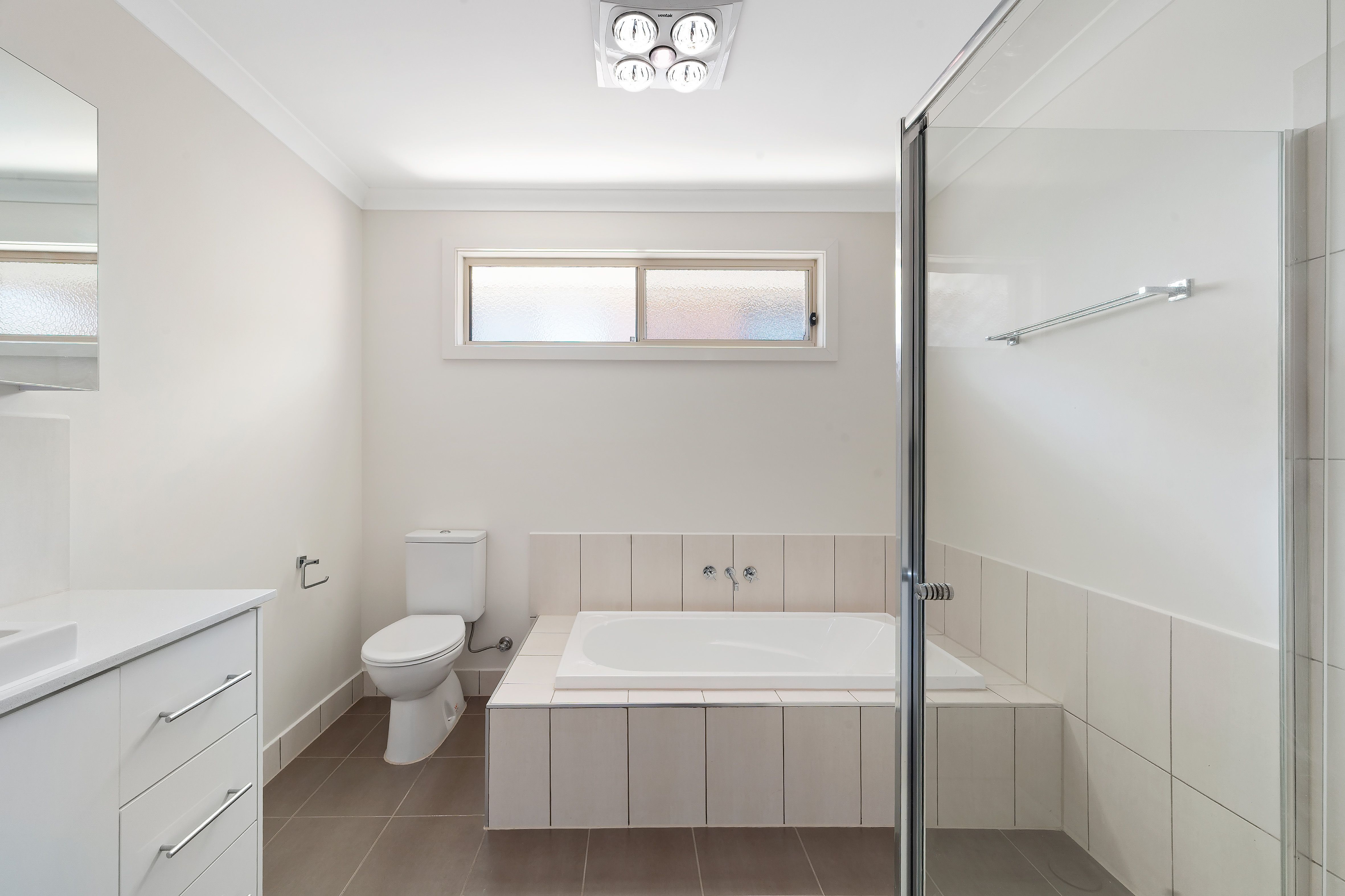 70 Hinkler Drive — photo 8 of 16