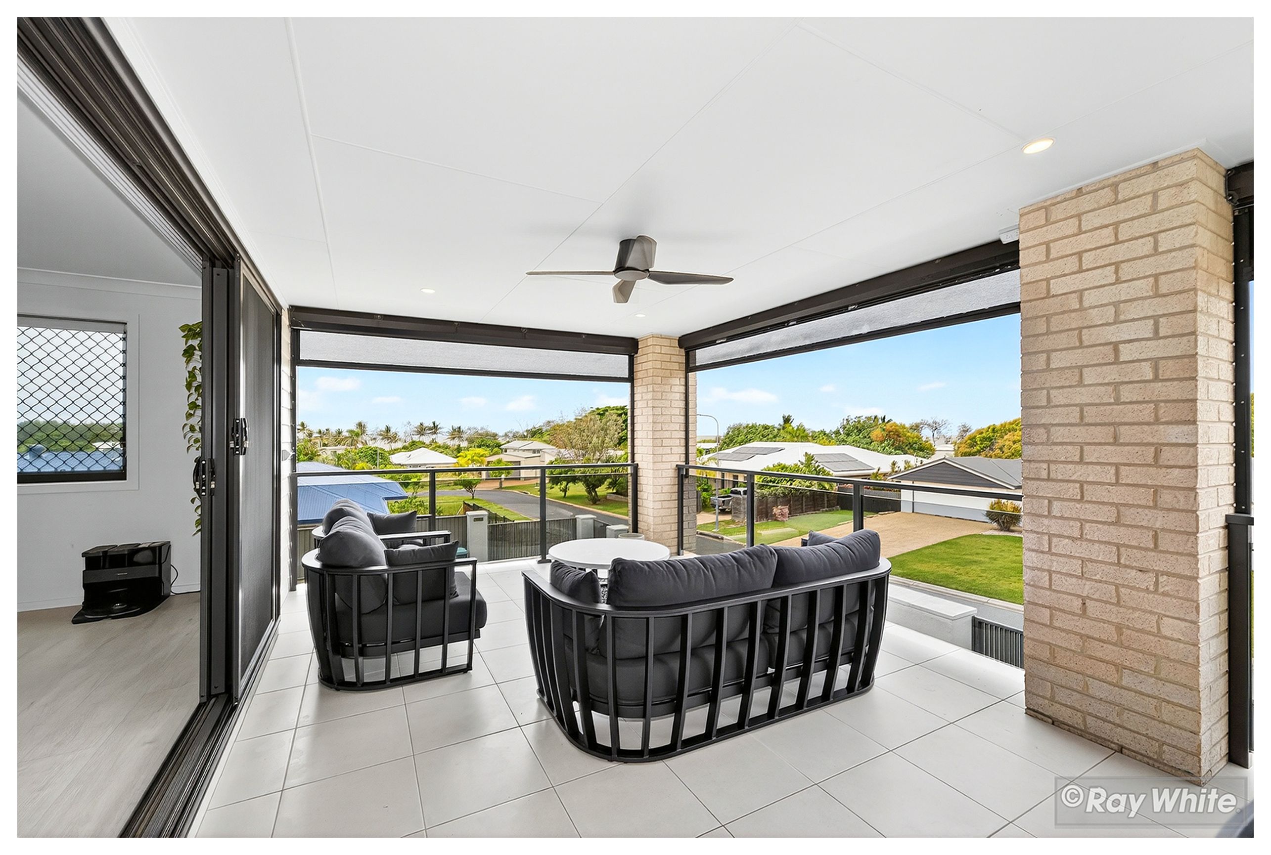 8 Fishermans Lane, Emu Park, QLD 4710