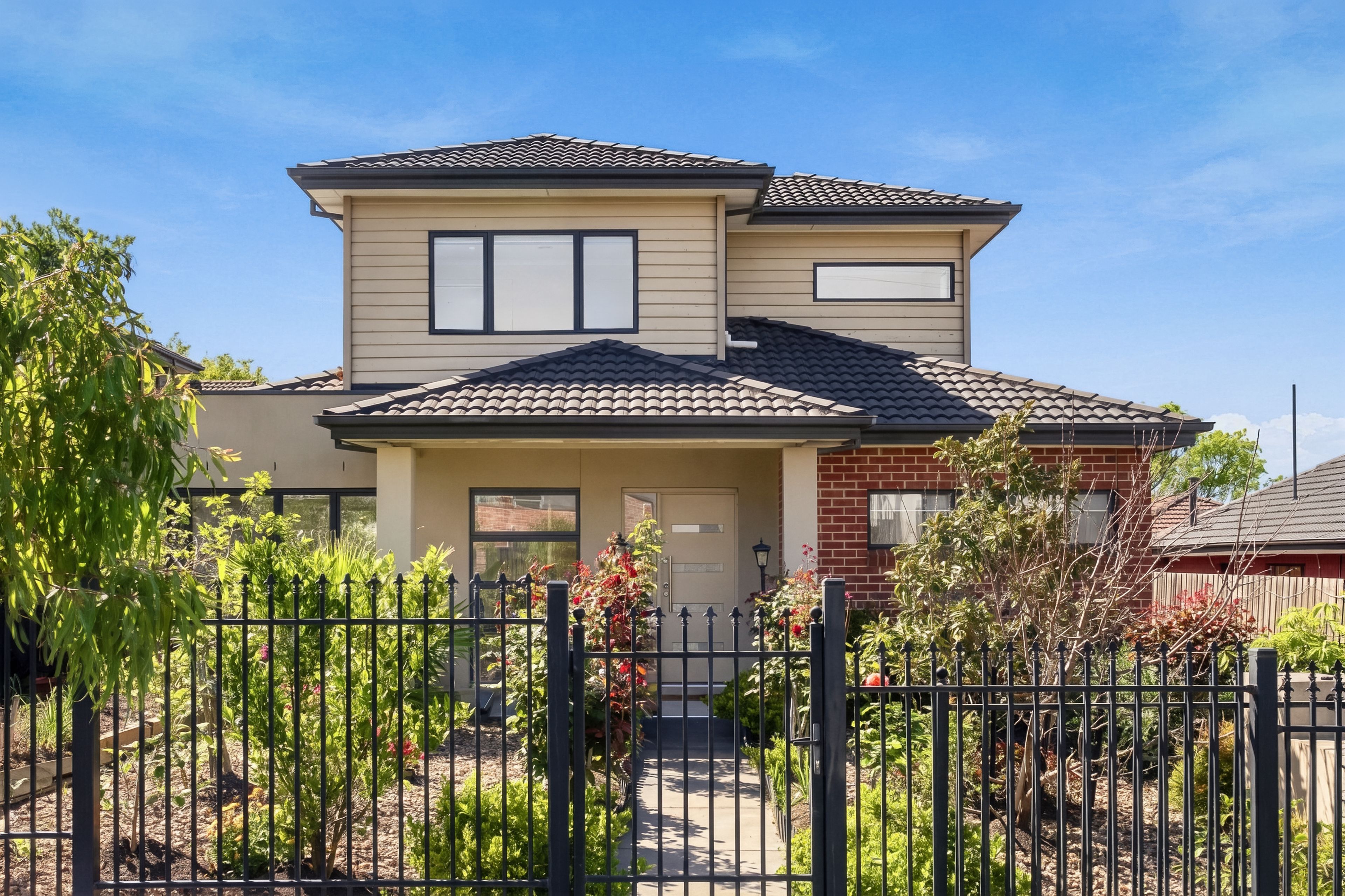 1/6 Faye Street — photo from Ray White Reservoir