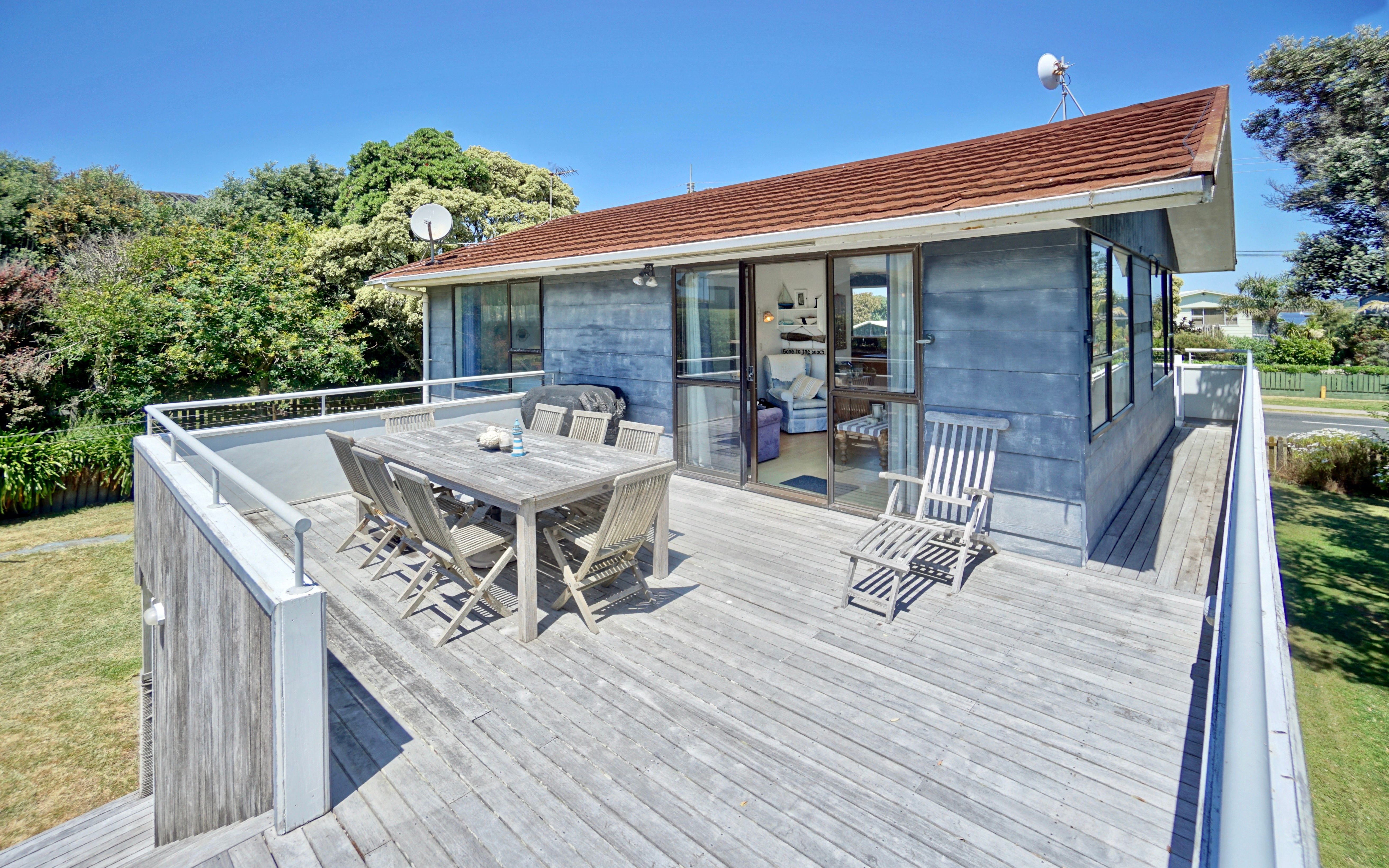 581 Pukehina Parade, Pukehina, Western Bay Of Plenty District