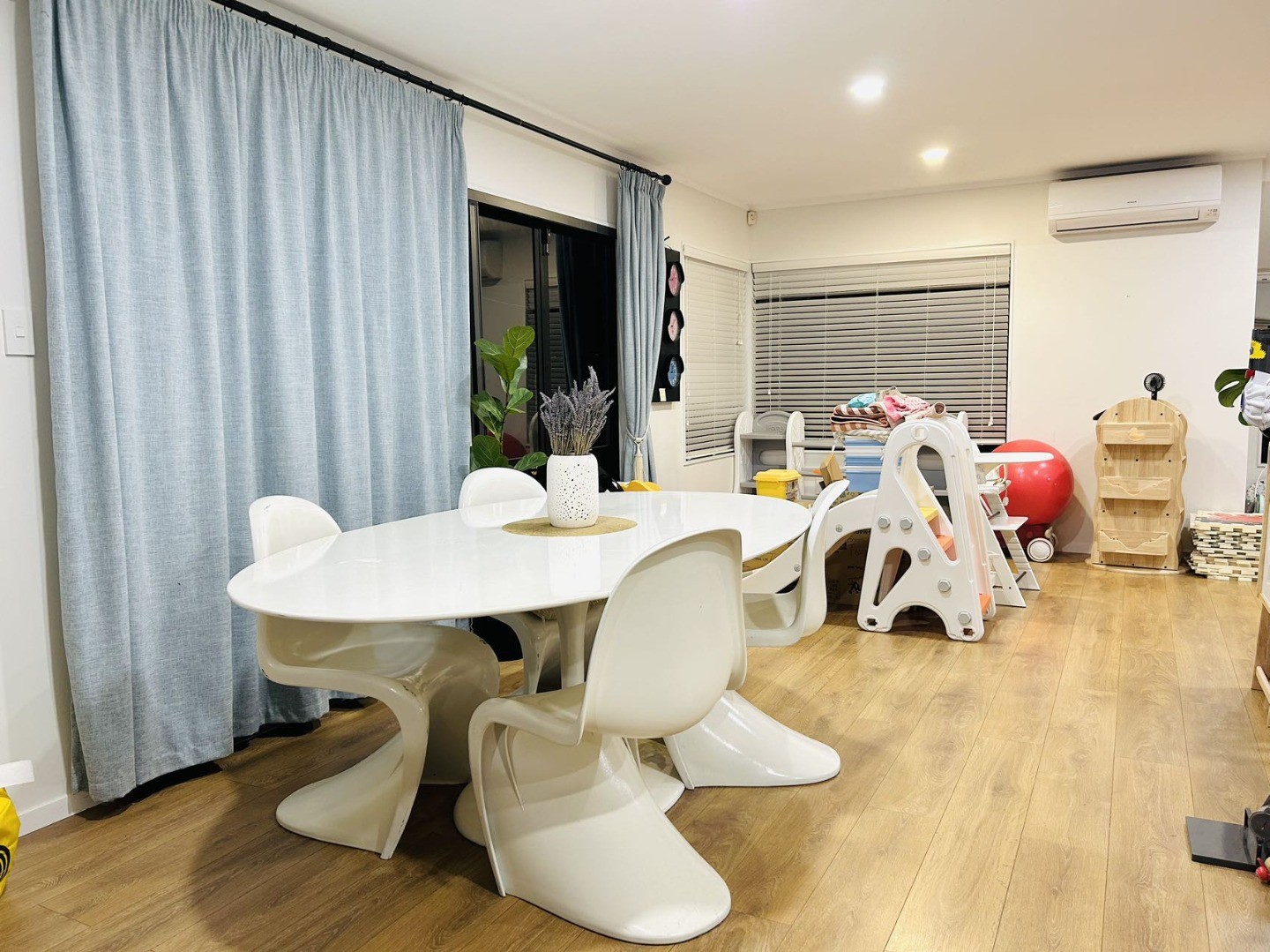 13 Sunward Rise, Glenfield, North Shore City