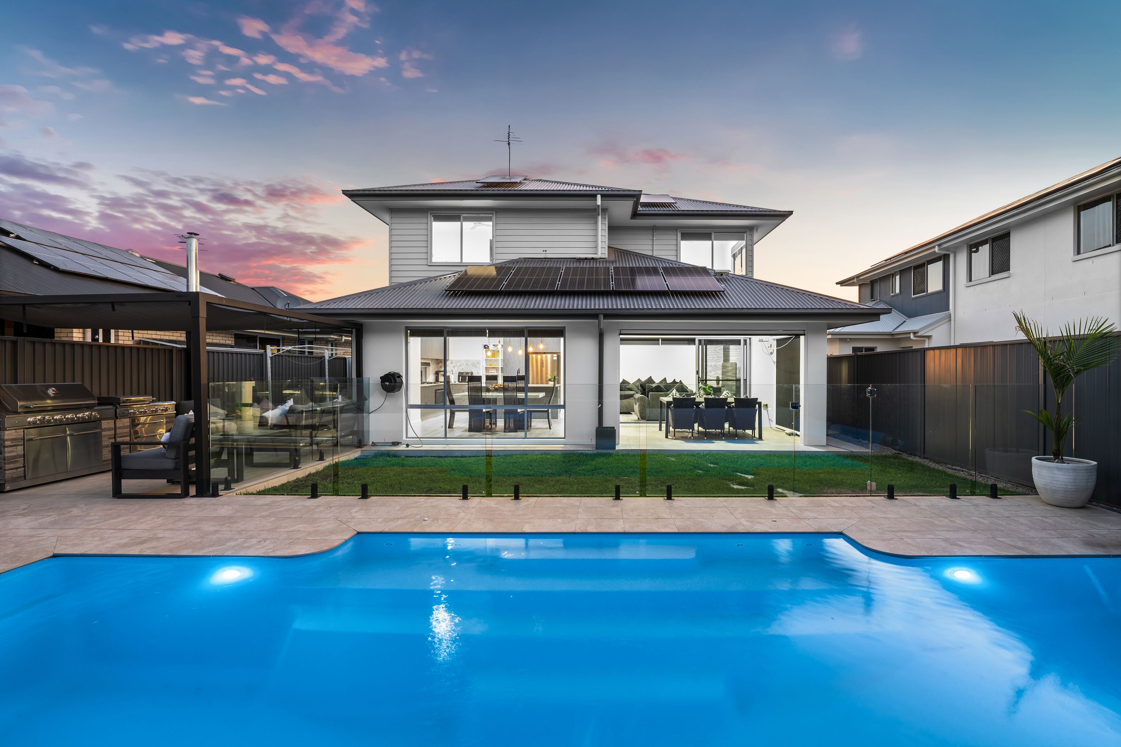 11 Danbulla Street, South Ripley, QLD 4306