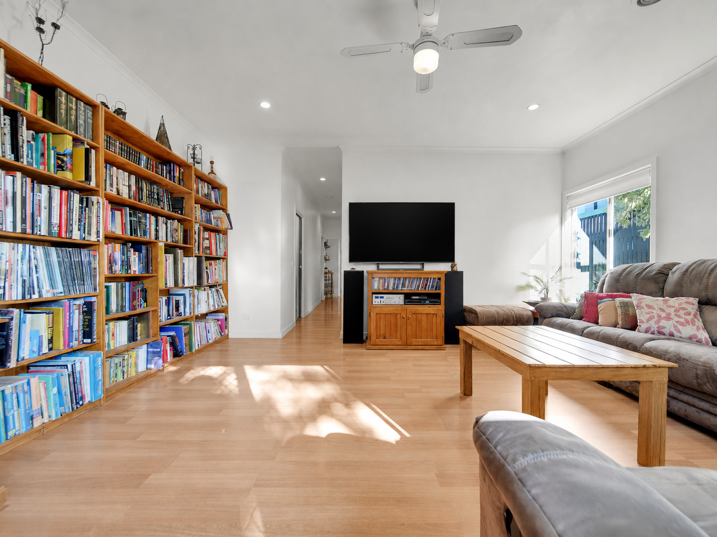 1053 Heatherton Road, Noble Park, VIC 3174