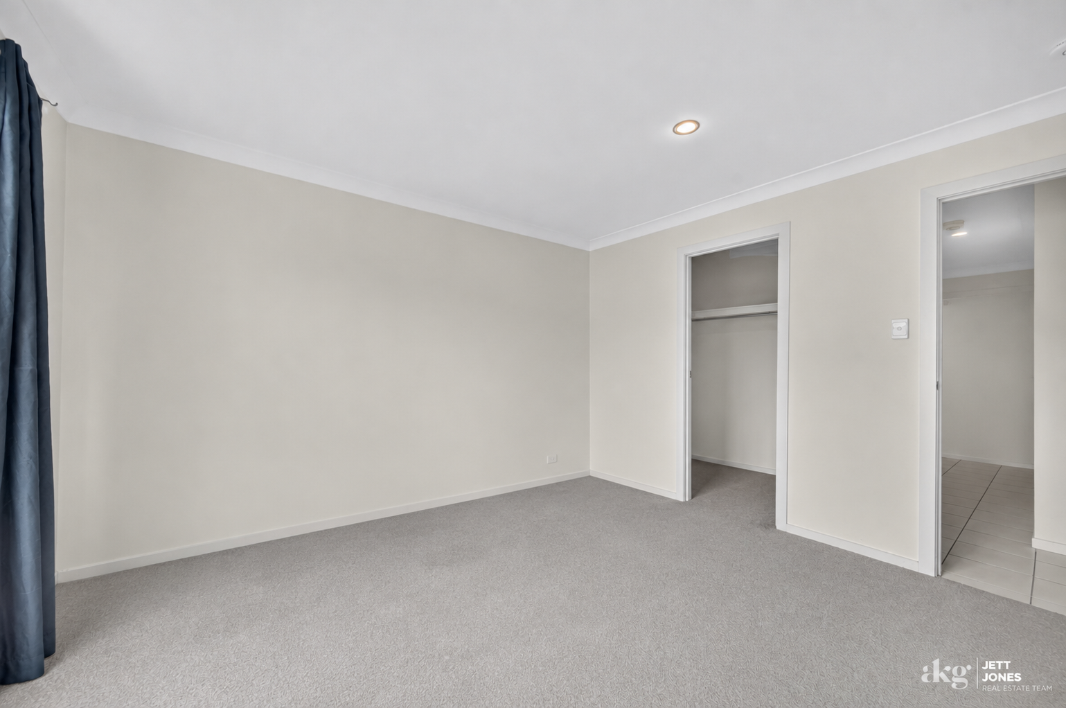18 Lake Wivenhoe Court — photo 7 of 21