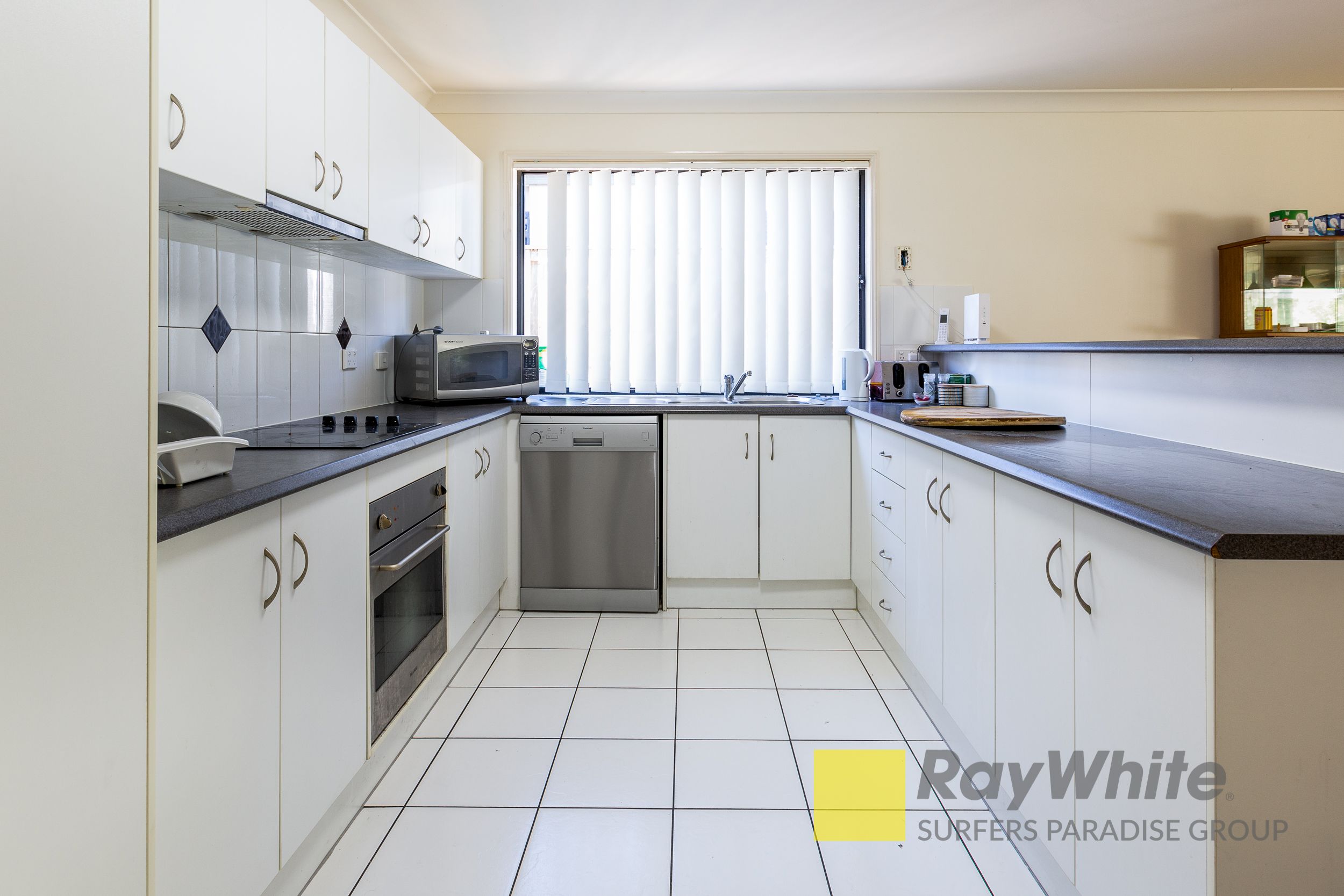 25 Carmarthen Circuit, Pacific Pines, QLD 4211