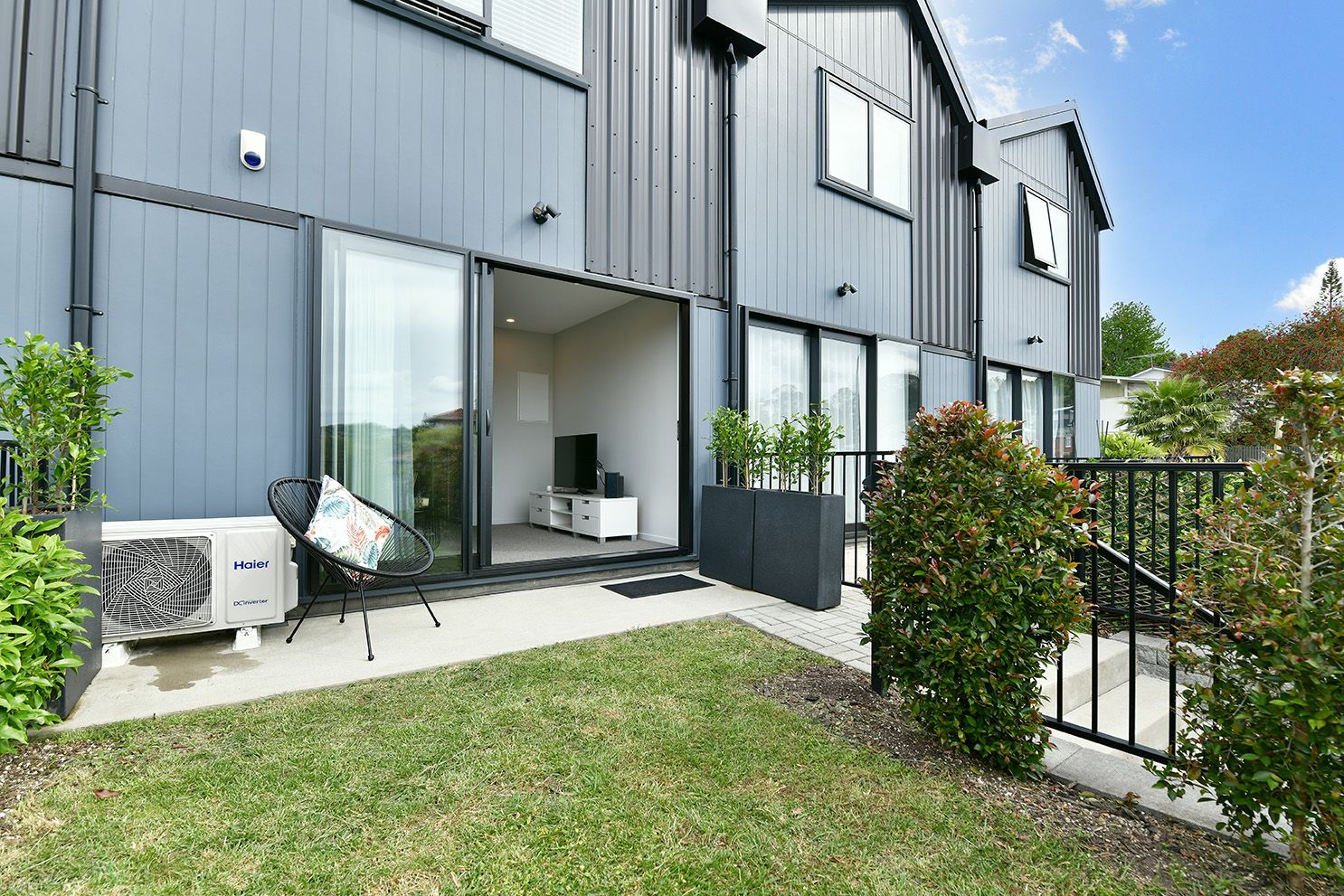 49C Hatherlow Street, Glenfield