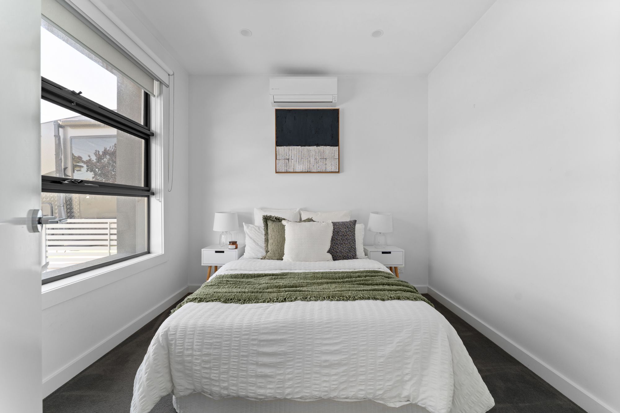 118 Woods Street — photo 10 of 17