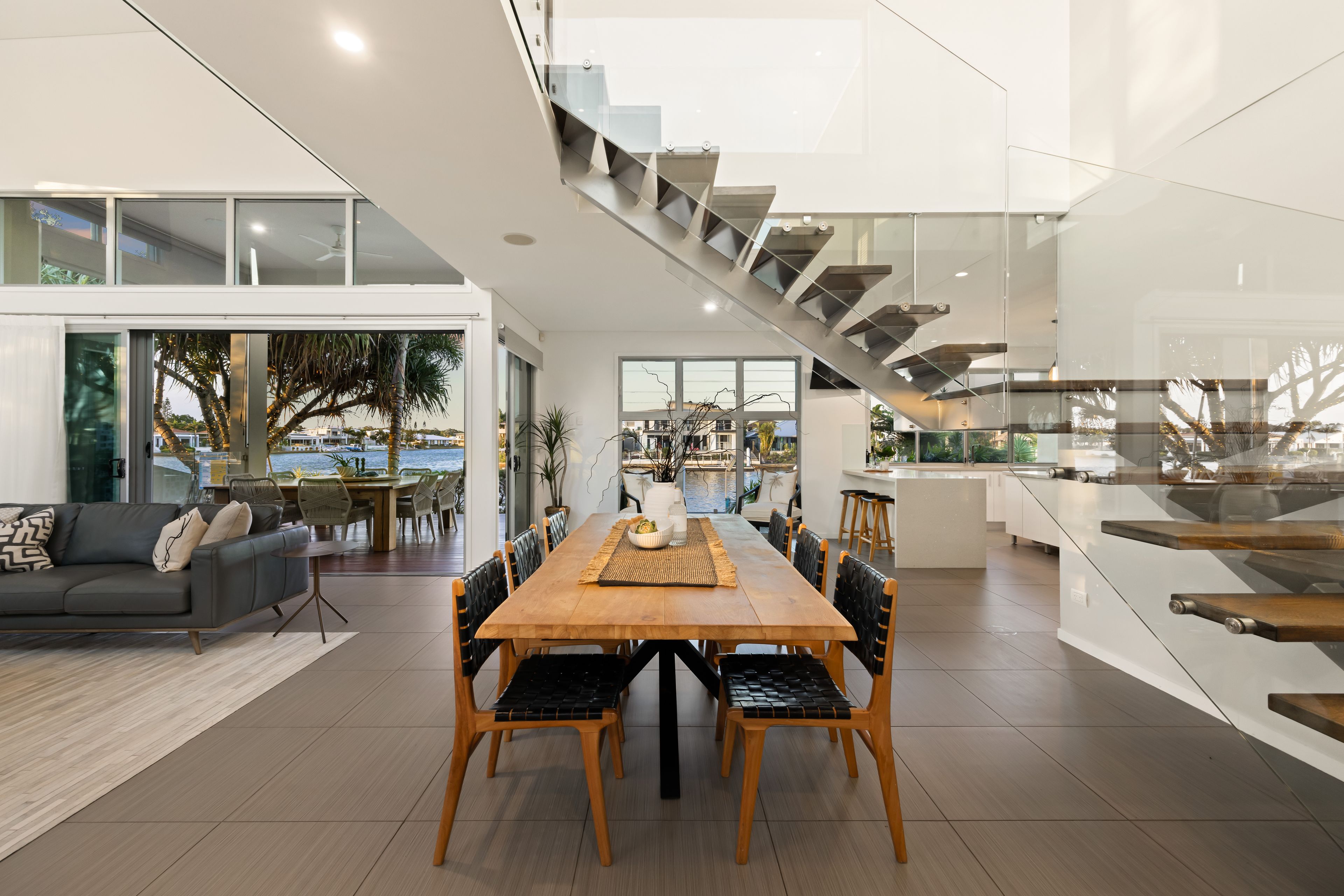 14 Columba Place, Pelican Waters, QLD 4551