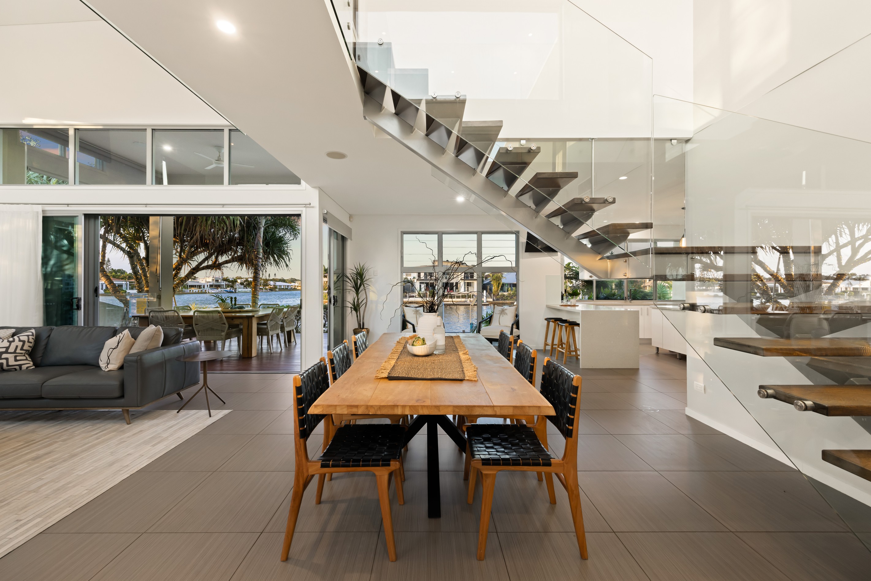 14 Columba Place, Pelican Waters, QLD 4551