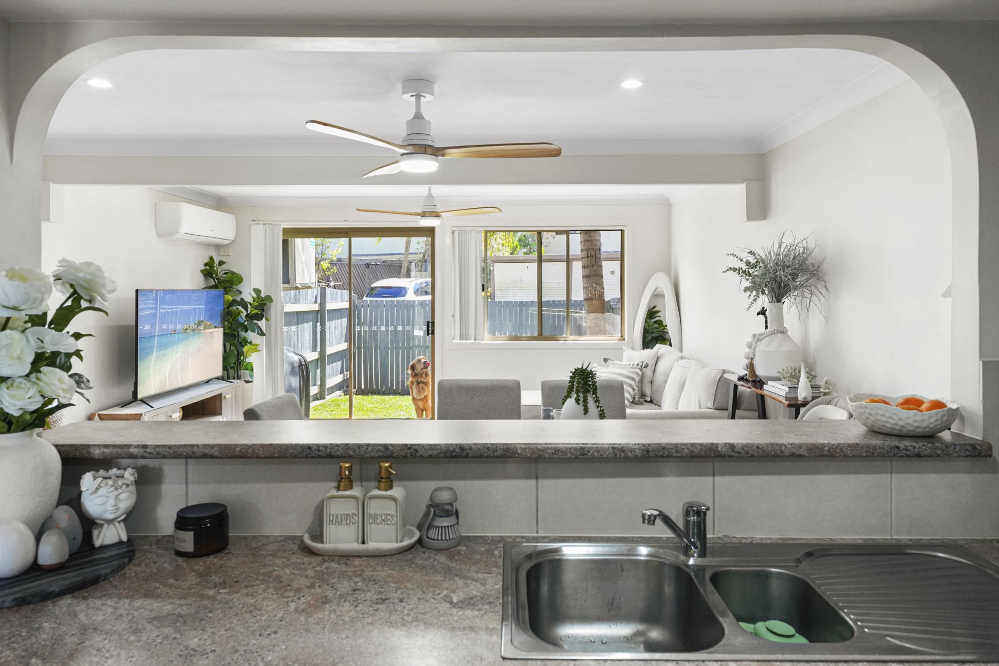 19/81 Olsen Avenue — photo 4 of 19