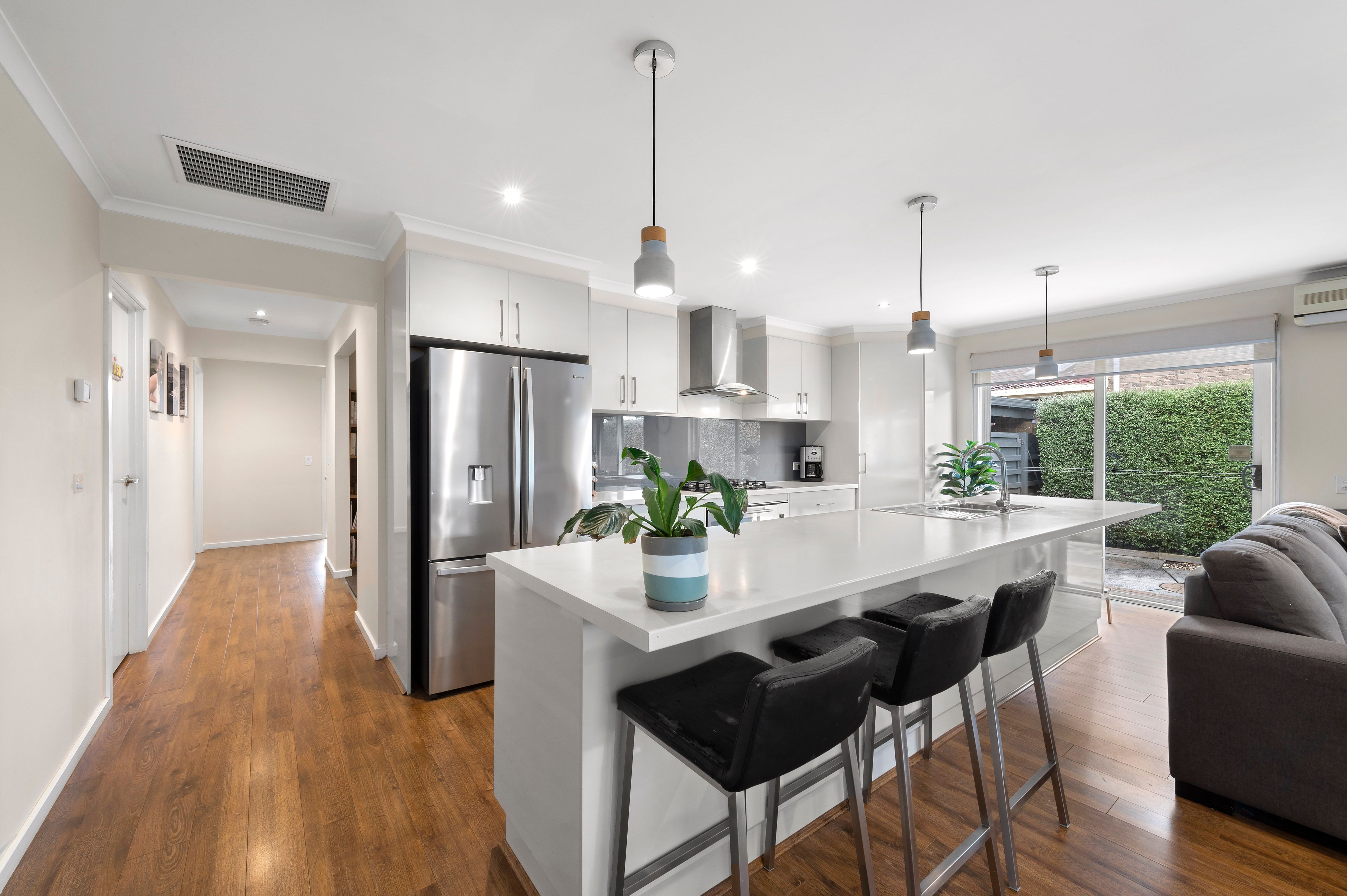 18 Snowgum Close, Rowville, VIC 3178