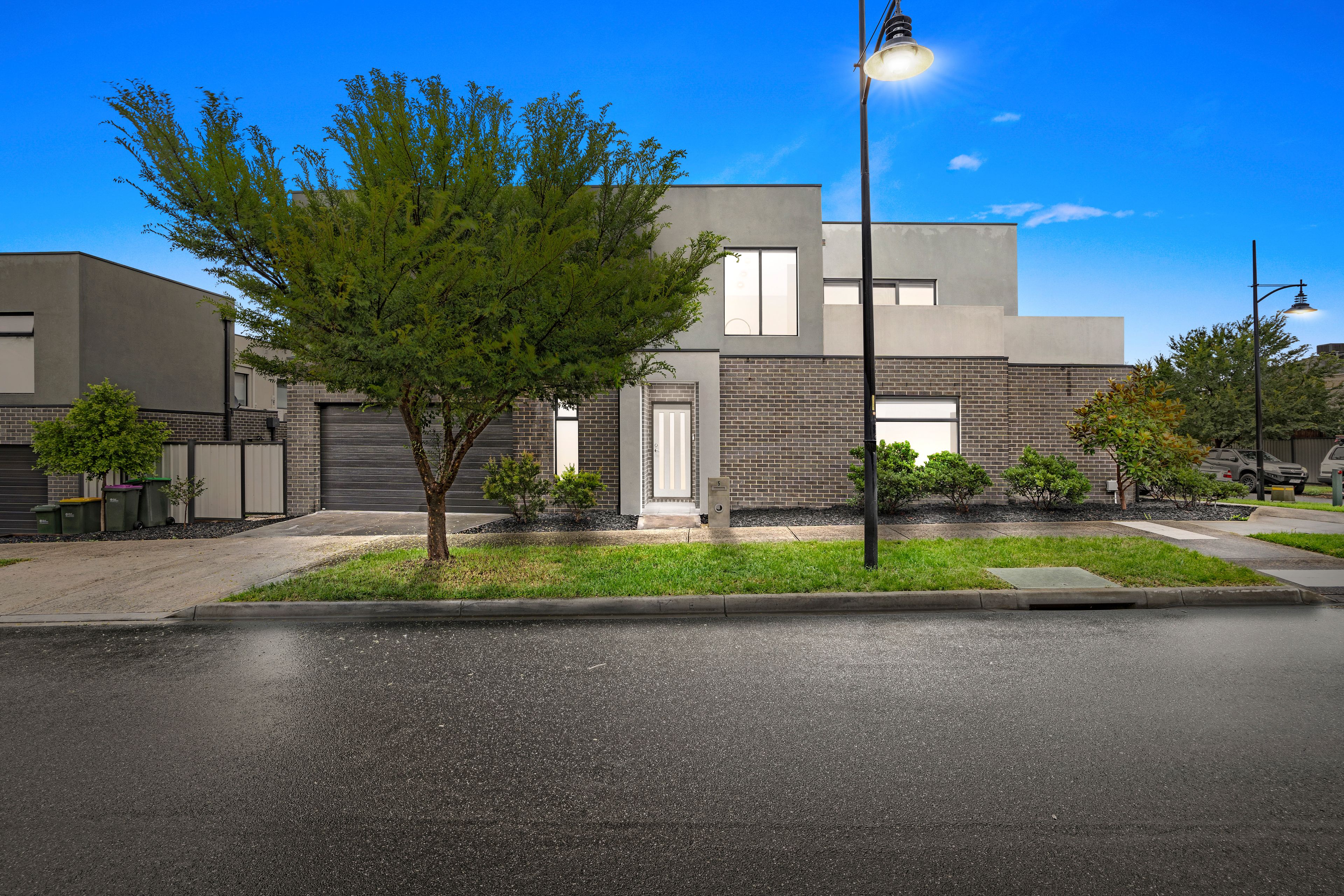 5 Pribislaw Crescent, Epping VIC 3076