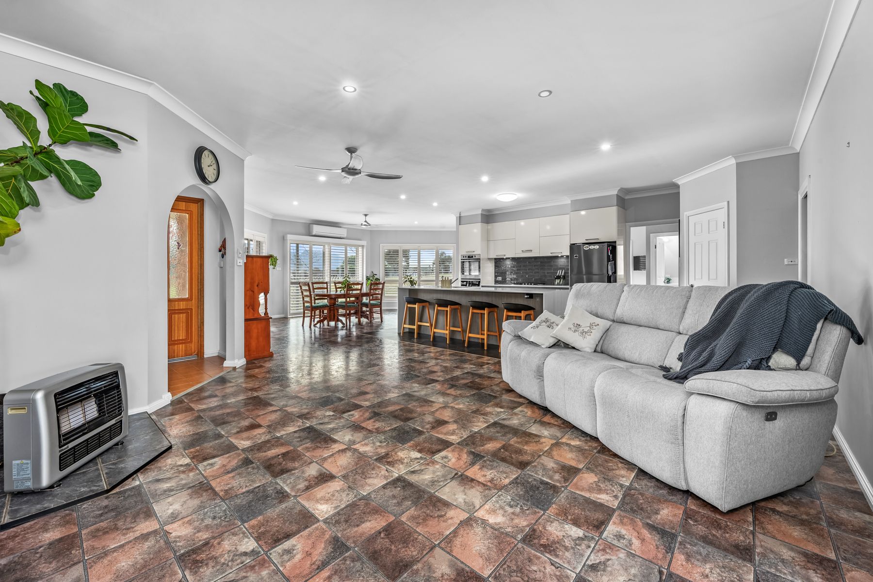 5 Faulkland Road — photo 10 of 30