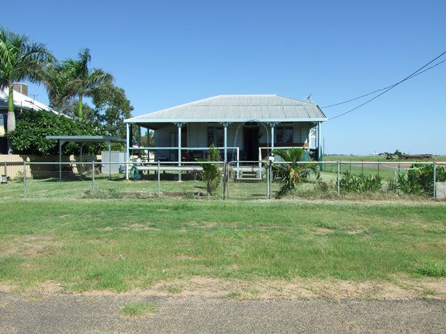 17 Myrtle Street, Blackall QLD 4472
