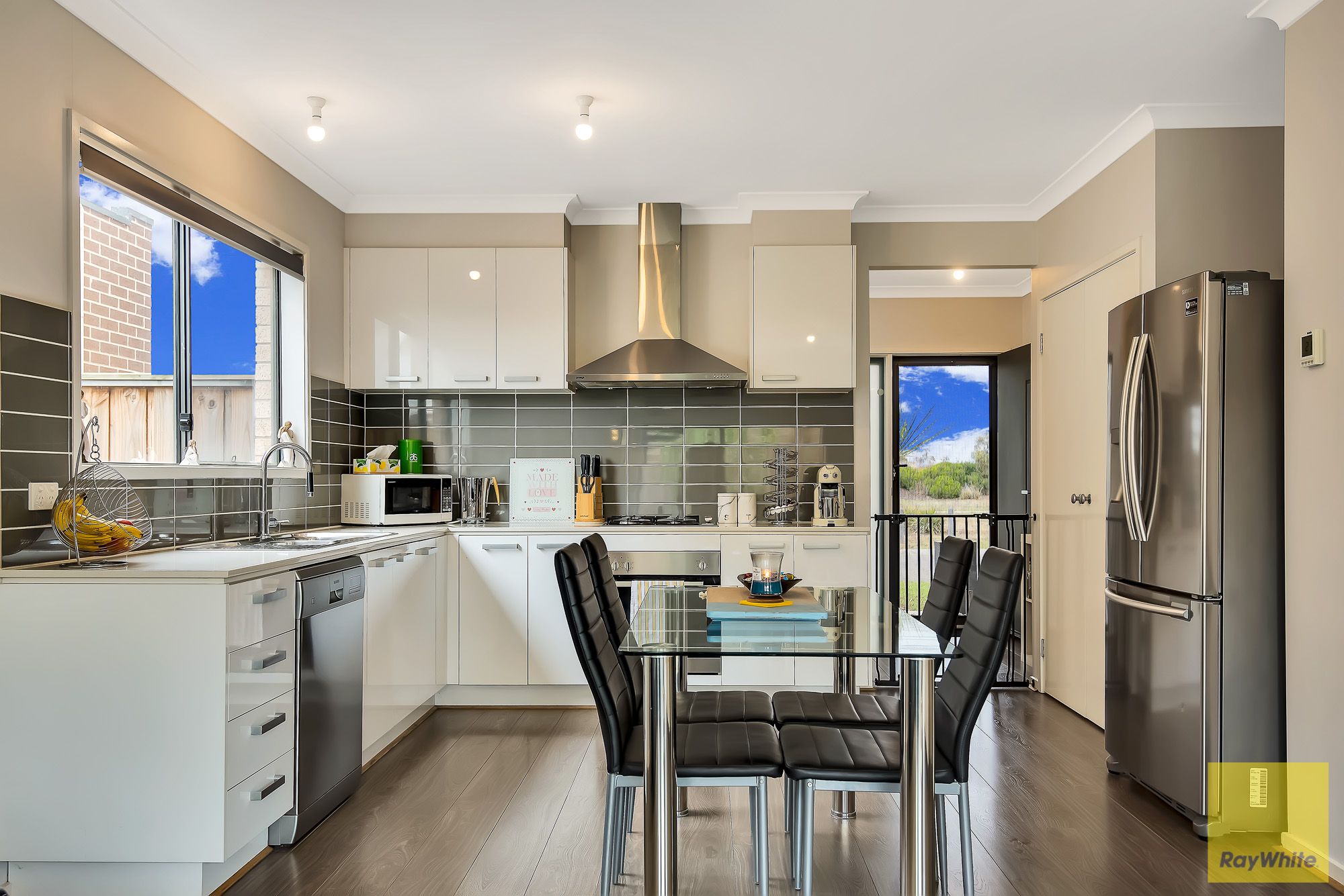 39 Galibier Parade, Fraser Rise, VIC 3336