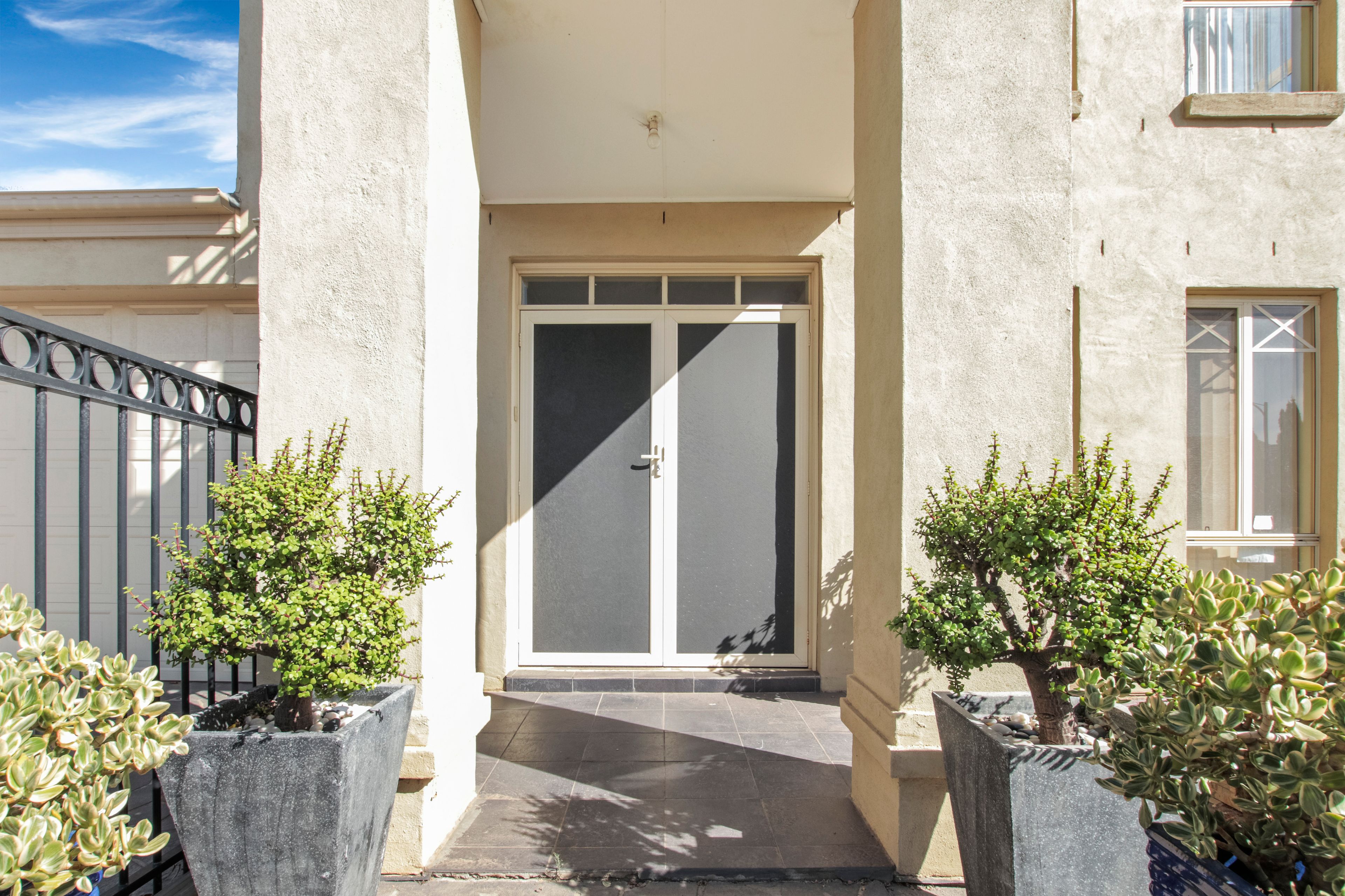 8 Chapman Court, Mawson Lakes, SA 5095