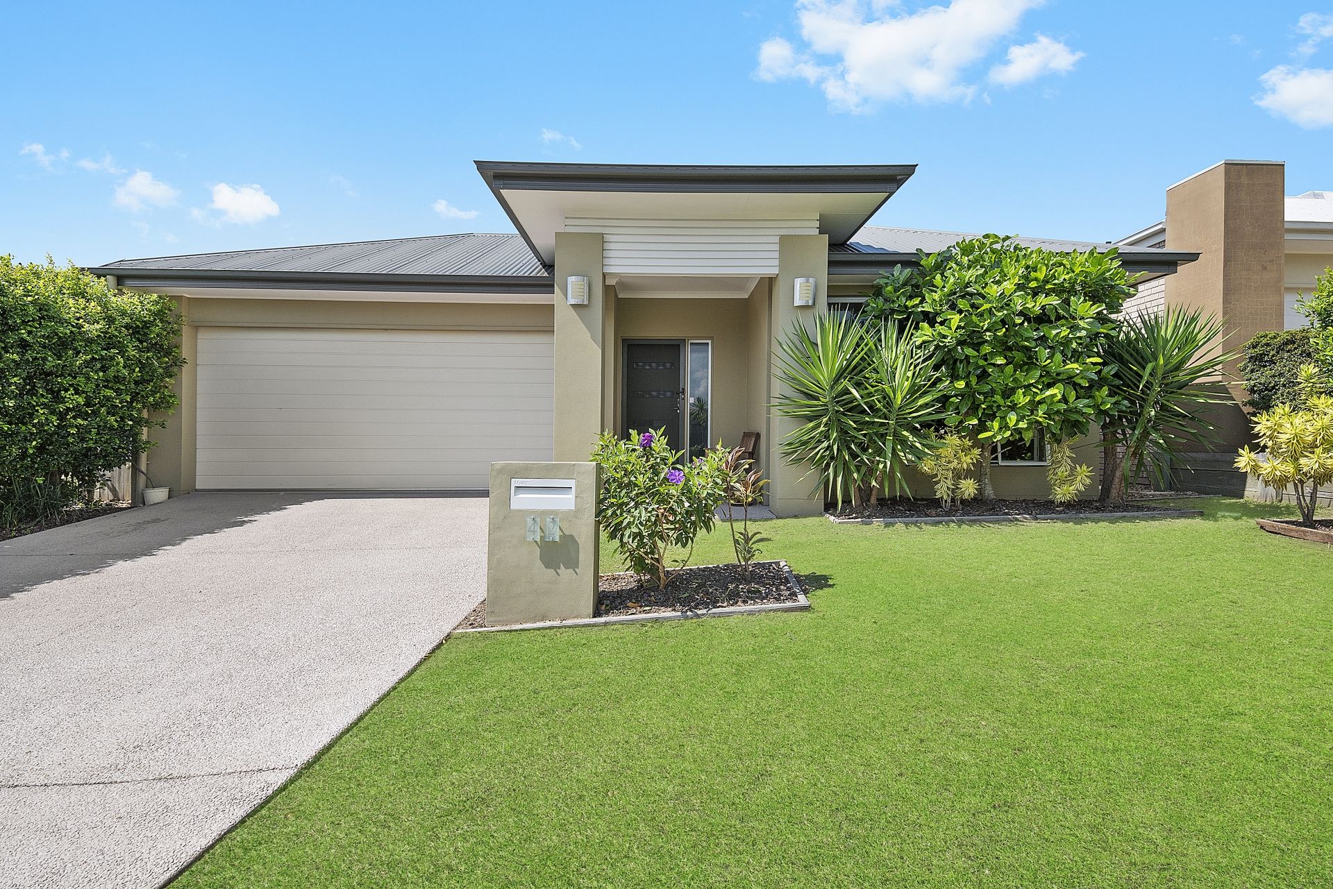 42 Shimao Crescent, North Lakes QLD 4509