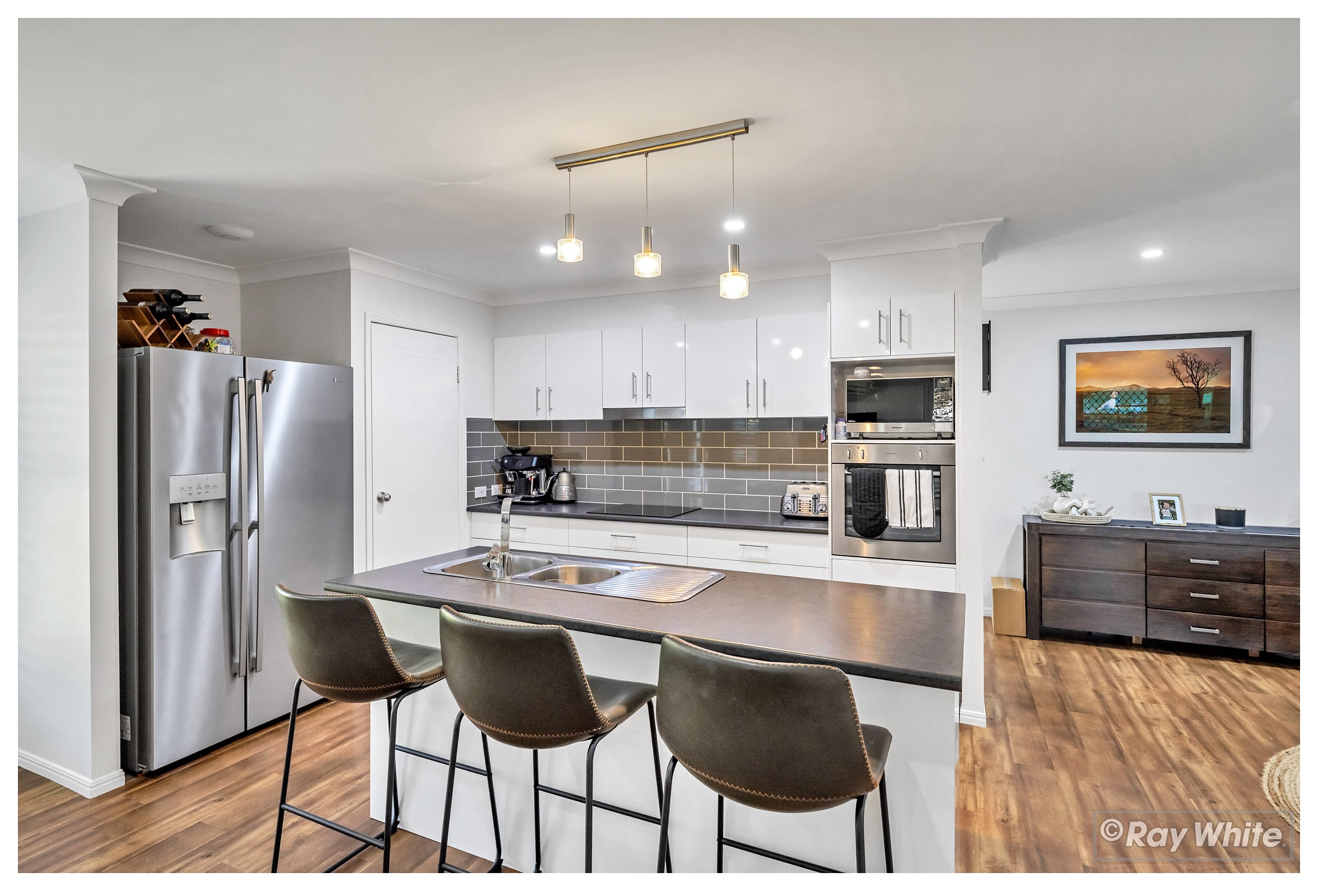 17 Geoff Wilson Drive, Norman Gardens, QLD 4701