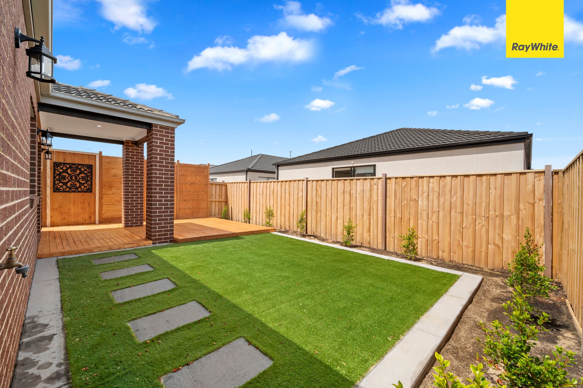 9 Metroon Drive, WEIR VIEWS VIC 3338