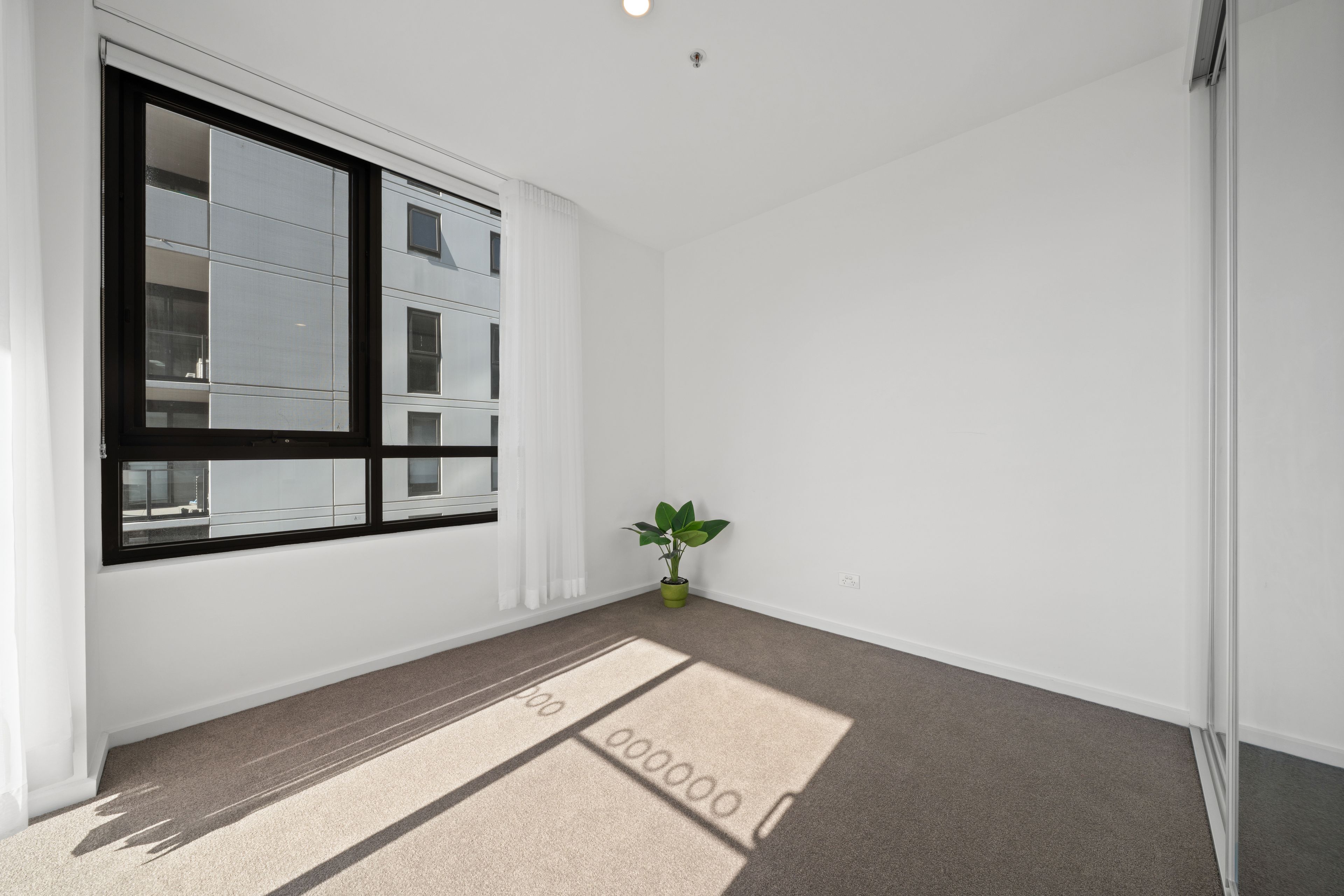 1009/2 Gribble Street — photo 12 of 30