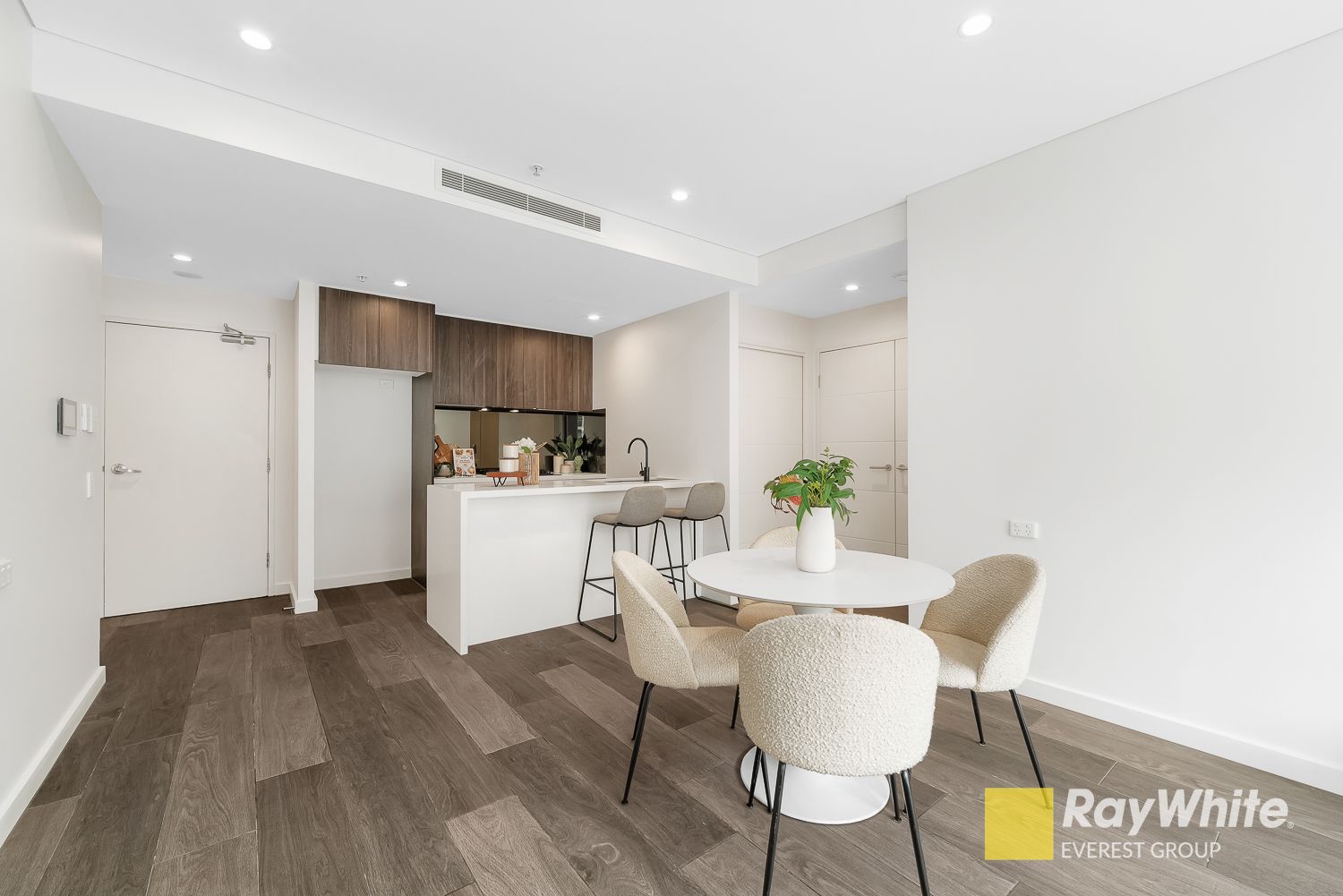 809/22 John Street — photo 6 of 21