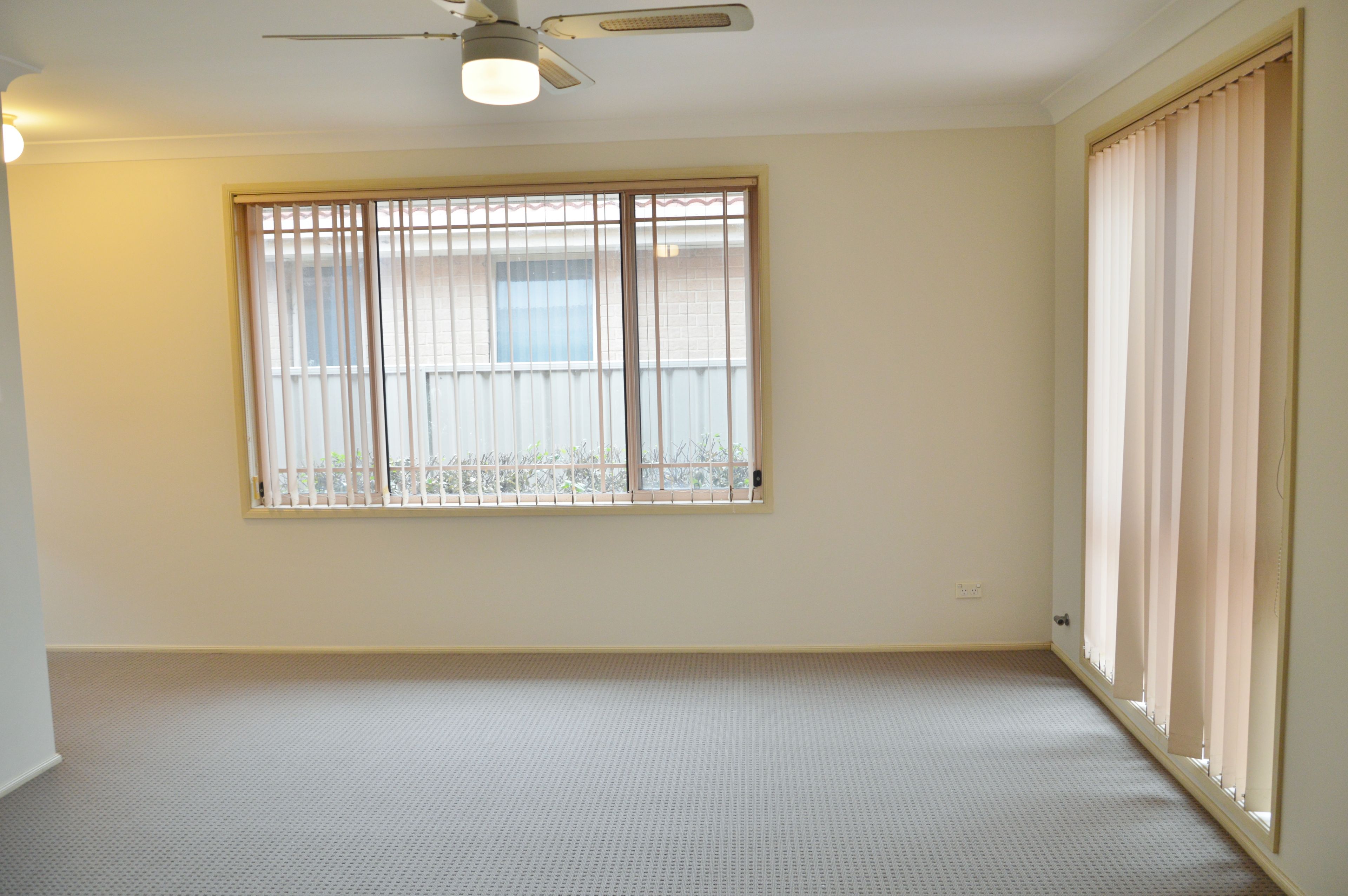 10 Nelmes Road, Blue Haven, NSW 2262