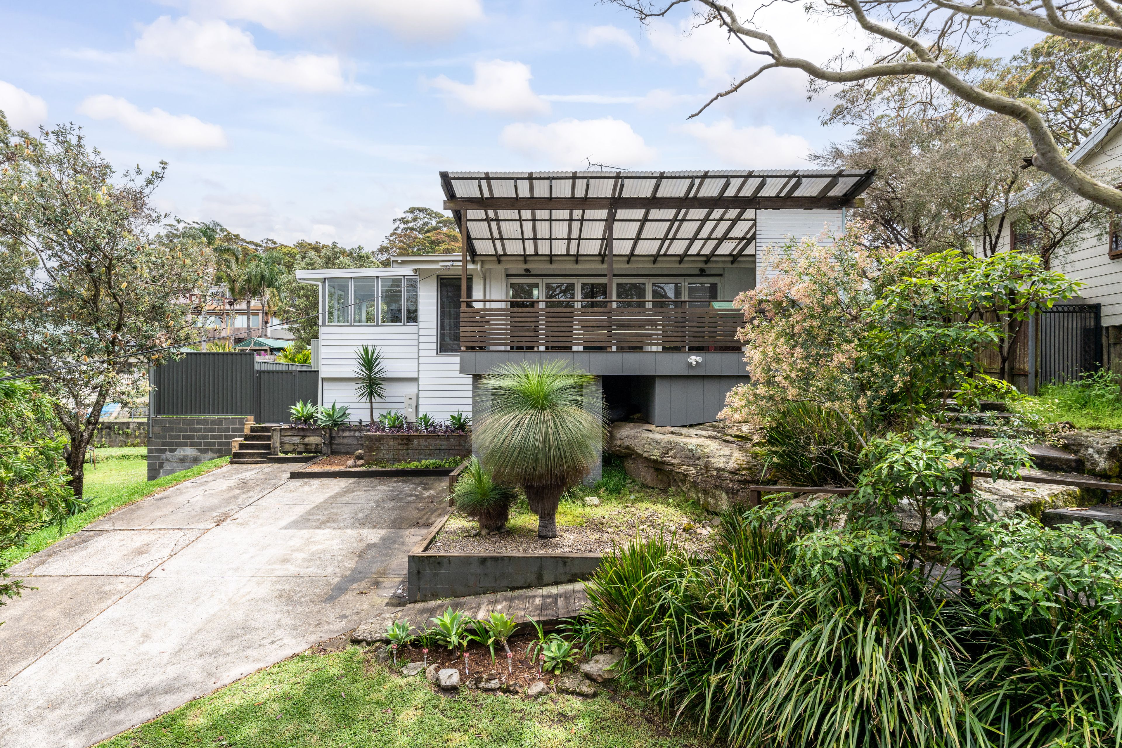 18 Hume Drive, Helensburgh, NSW 2508