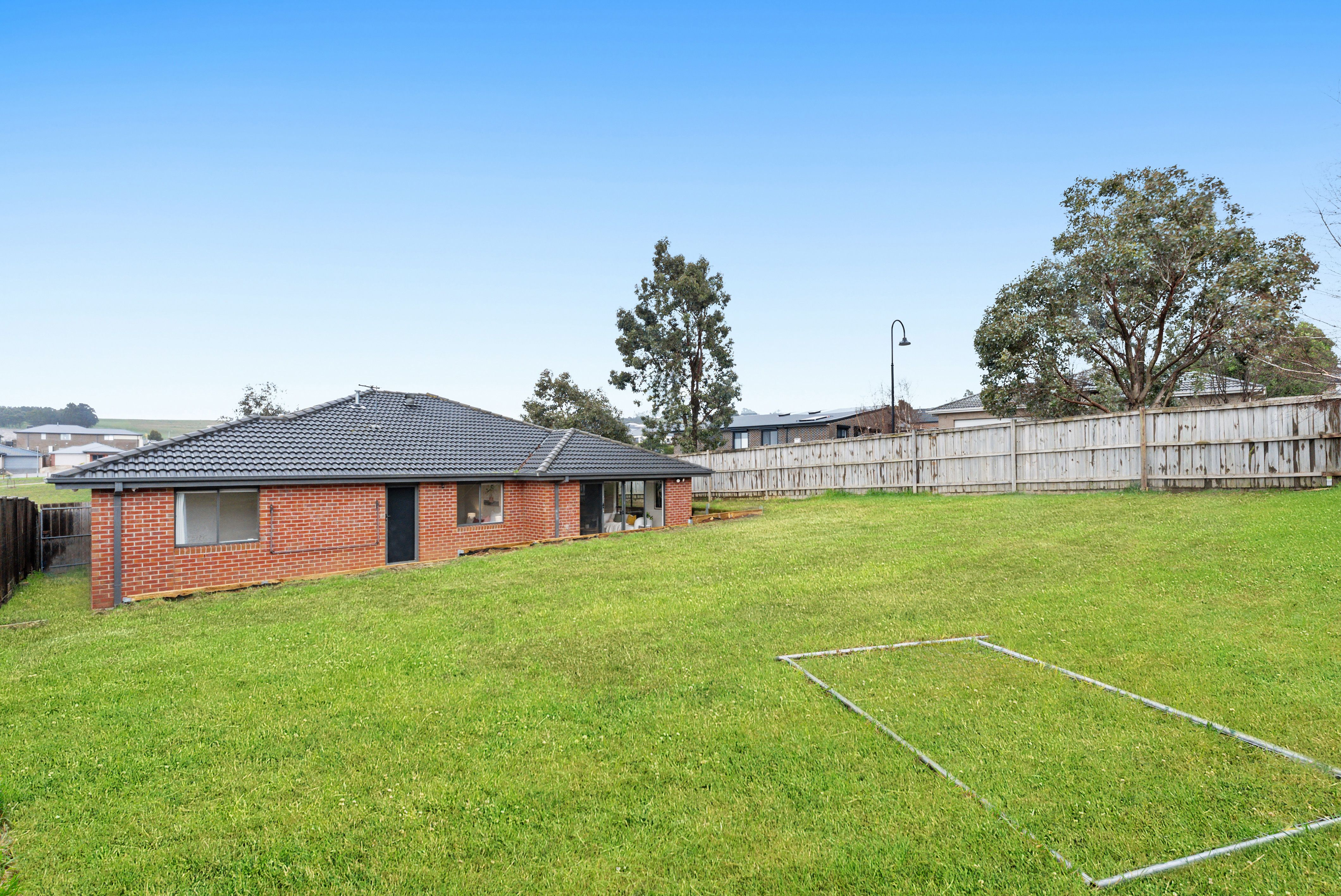 8 Boronia Avenue — photo 14 of 15