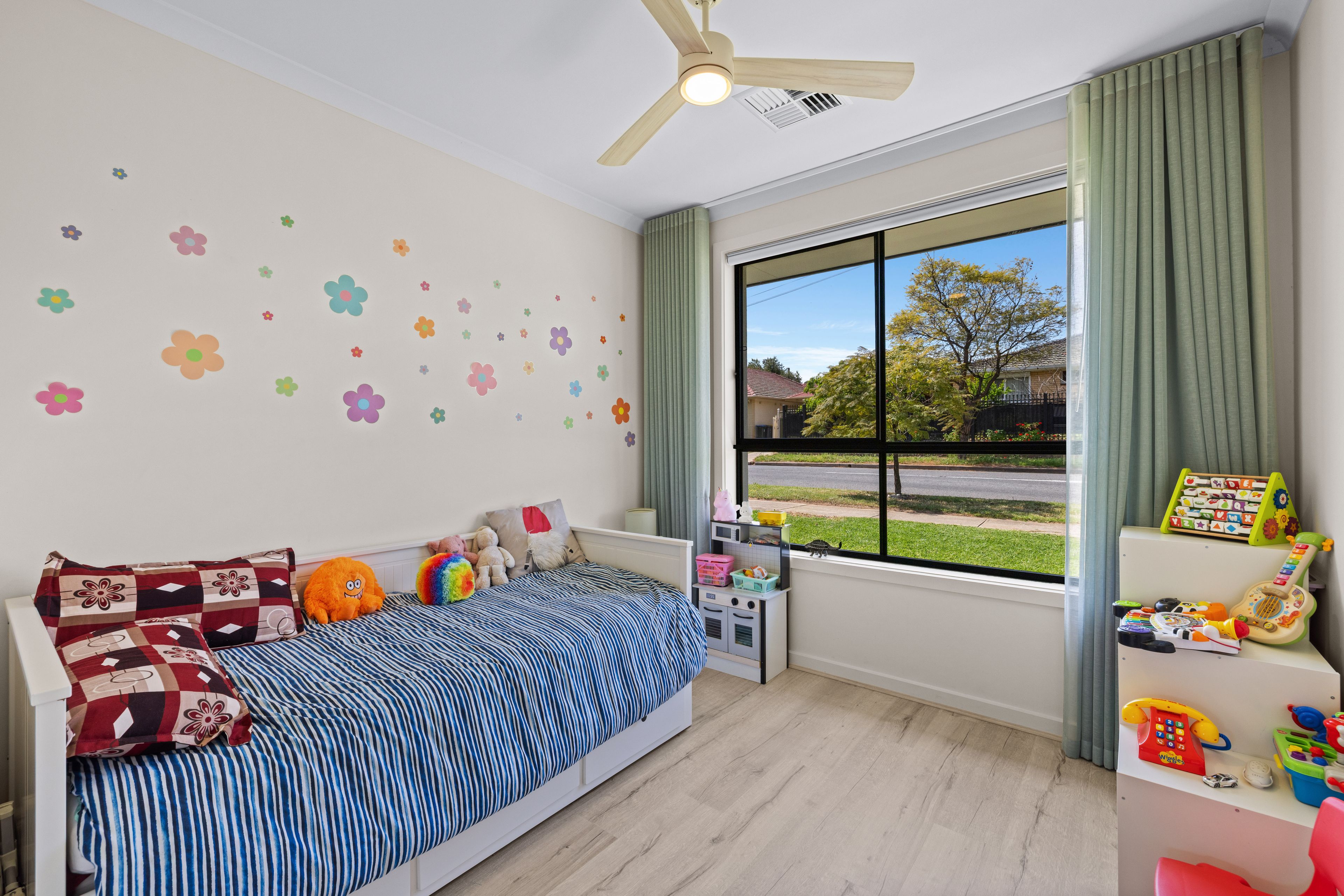 1 Gurney Terrace — photo 15 of 25