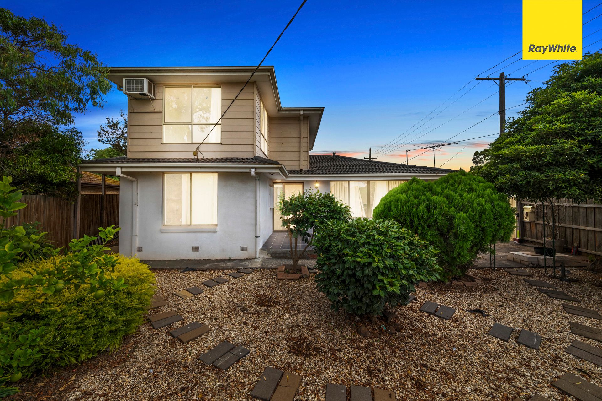 23 Mitchell Road, Melton South VIC 3338