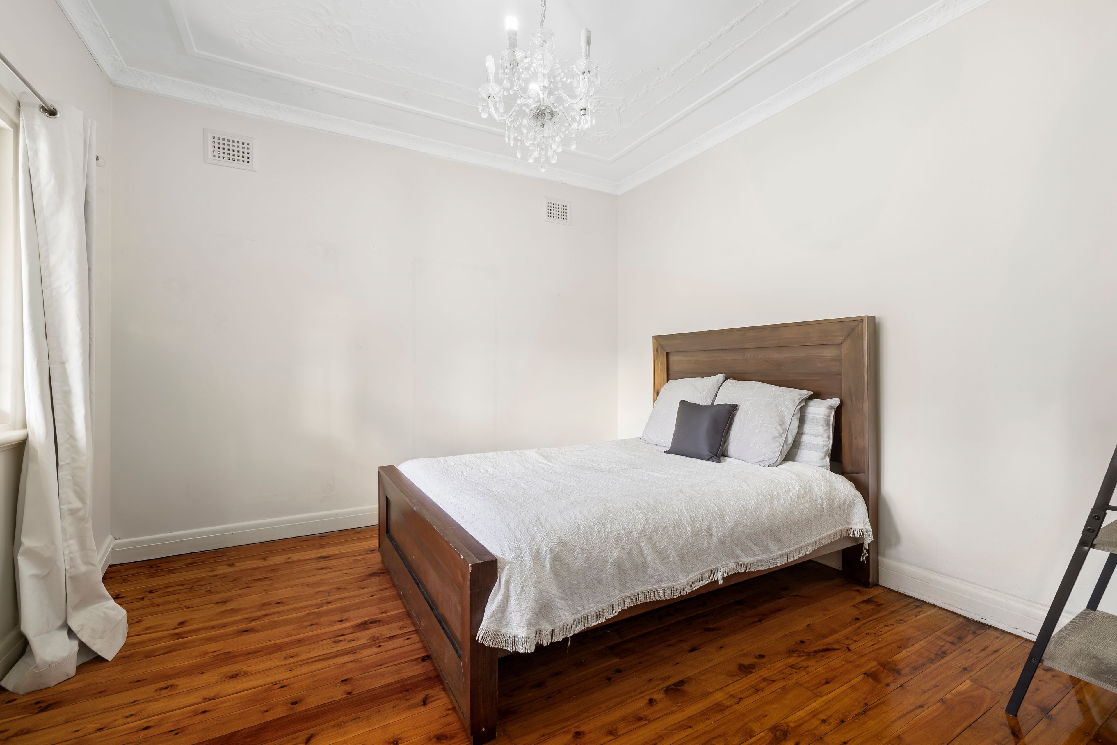 272 Lyons Road — photo 9 of 21