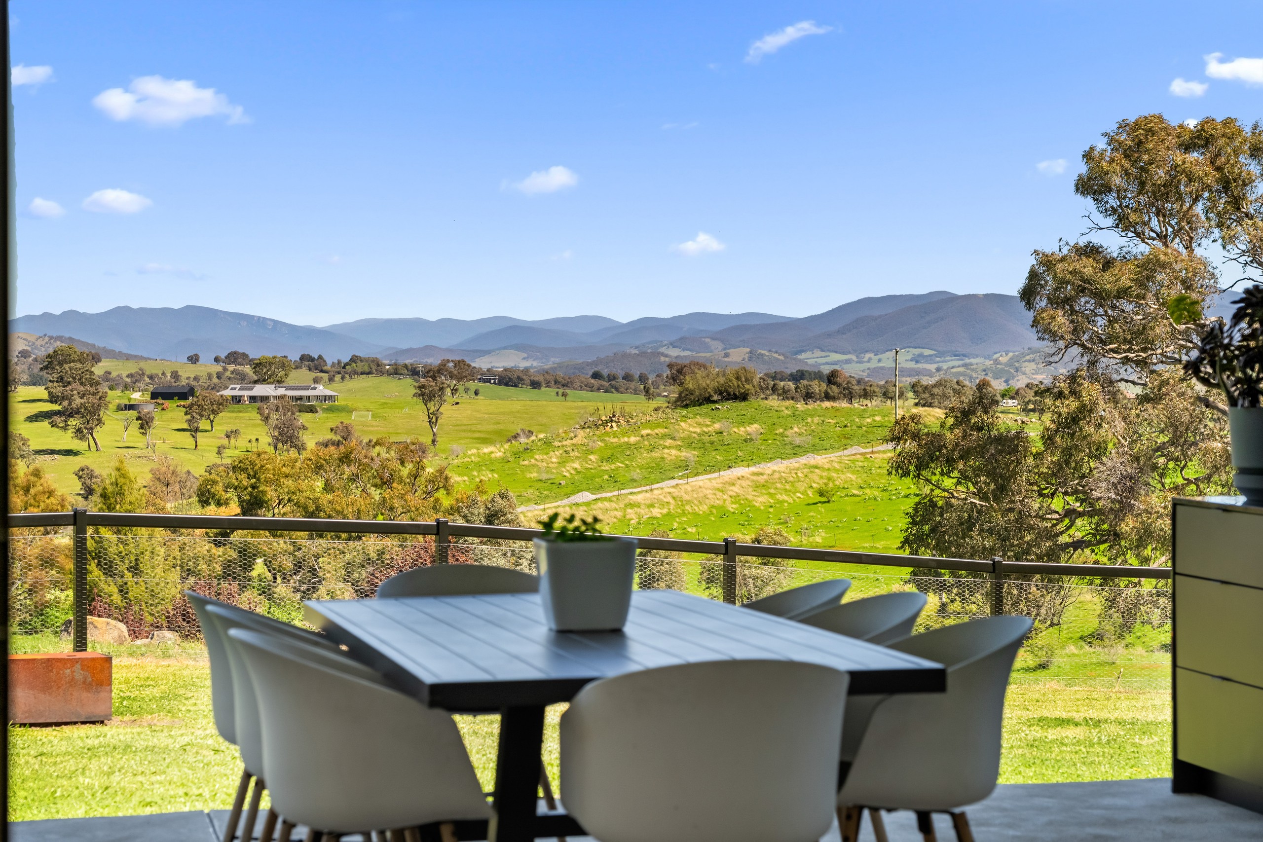 141 Rochford Road, Wallaroo, NSW 2618