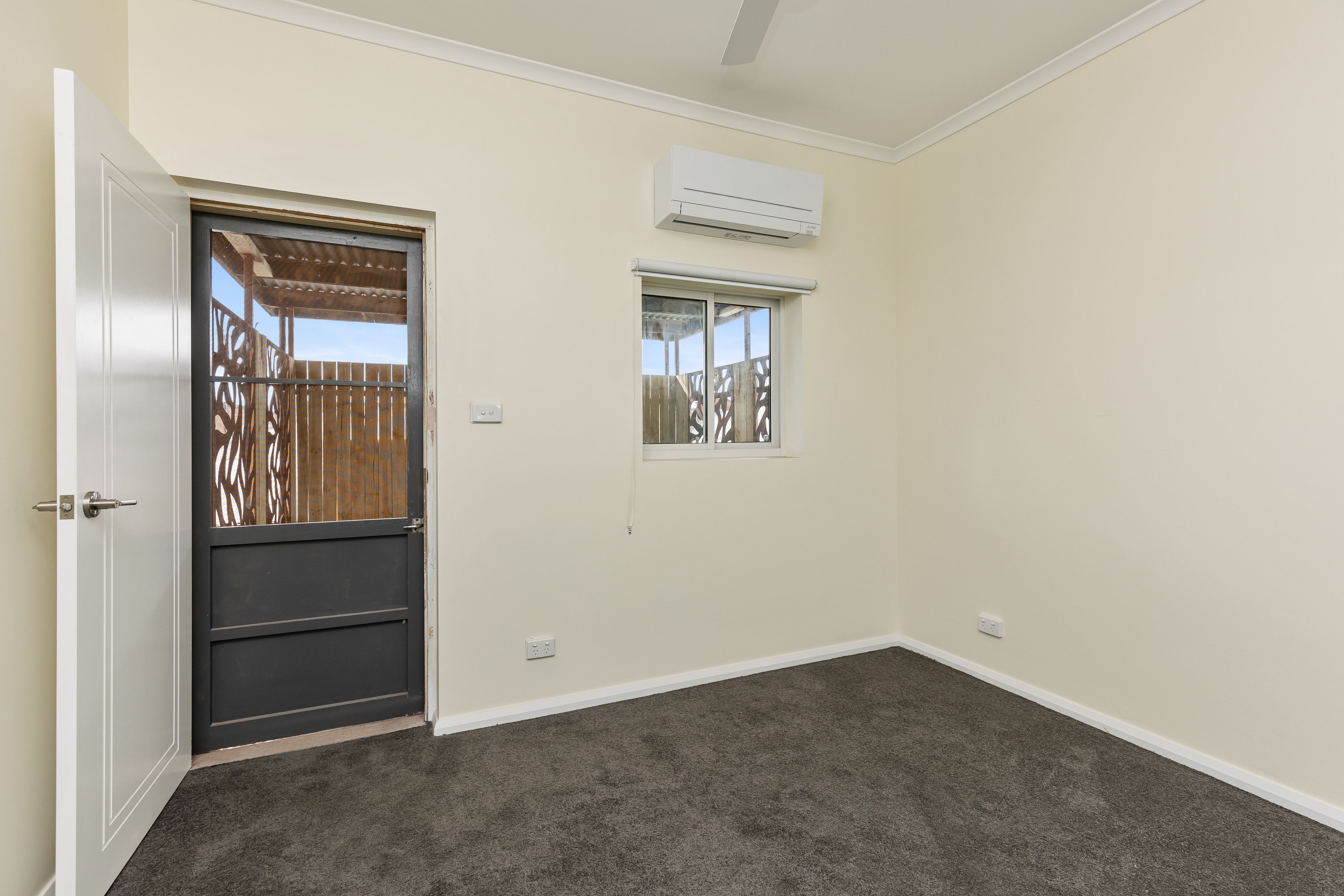 1/28 Baylis Street — photo 5 of 8