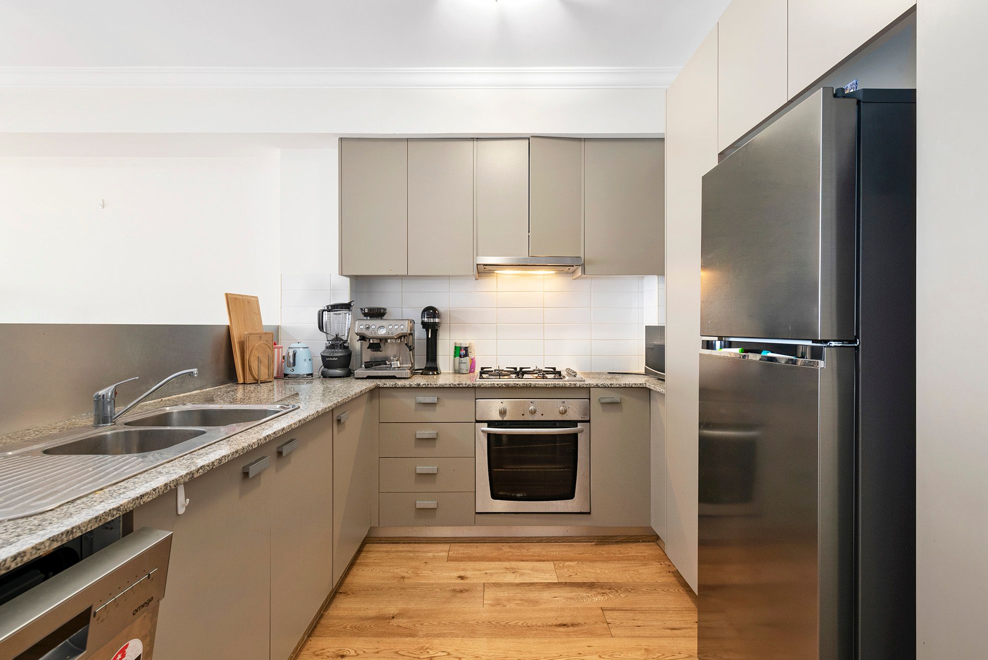 70/20 Herbert Street — photo 4 of 6