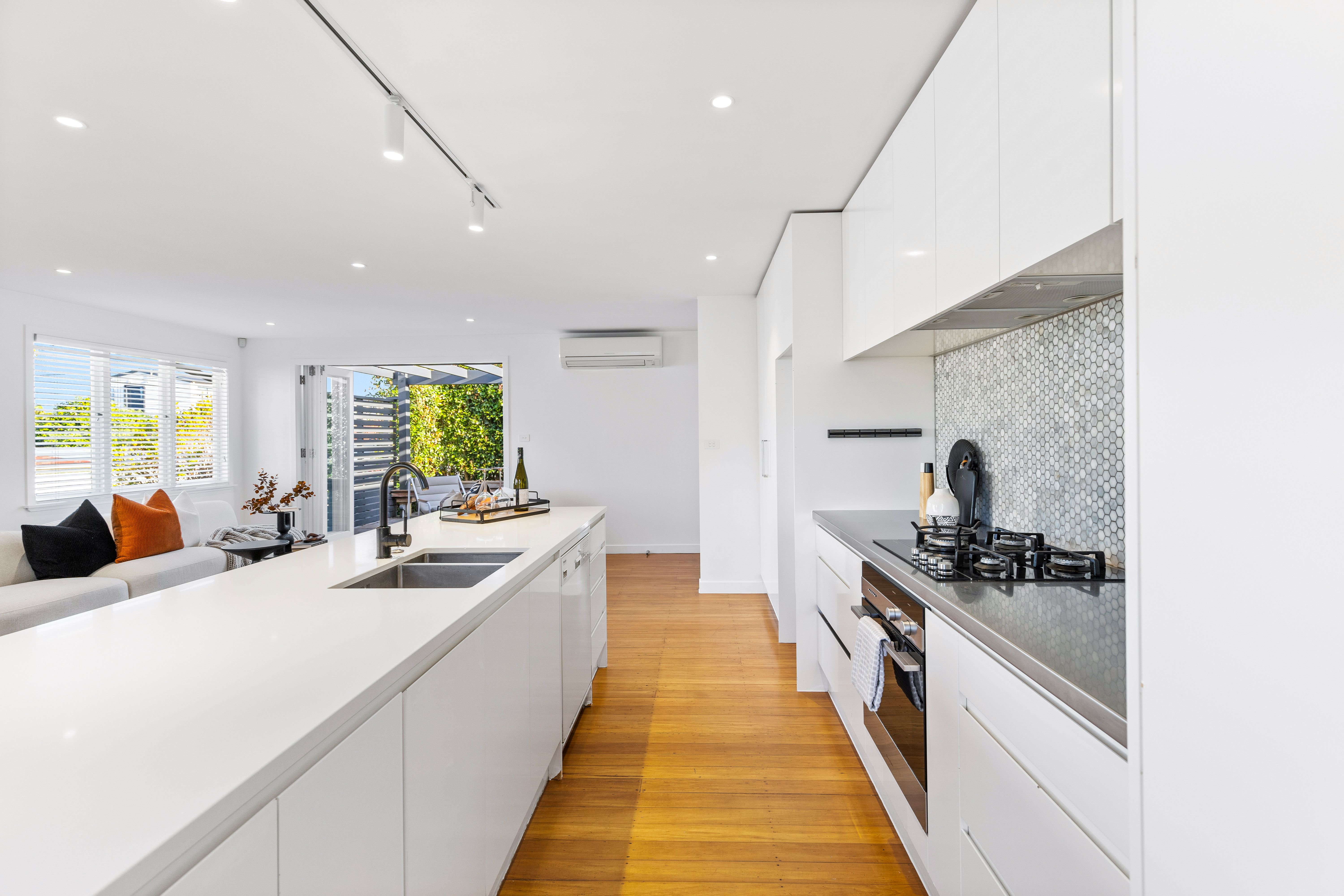 8 Waipani Road, Te Atatu Peninsula, Waitakere City