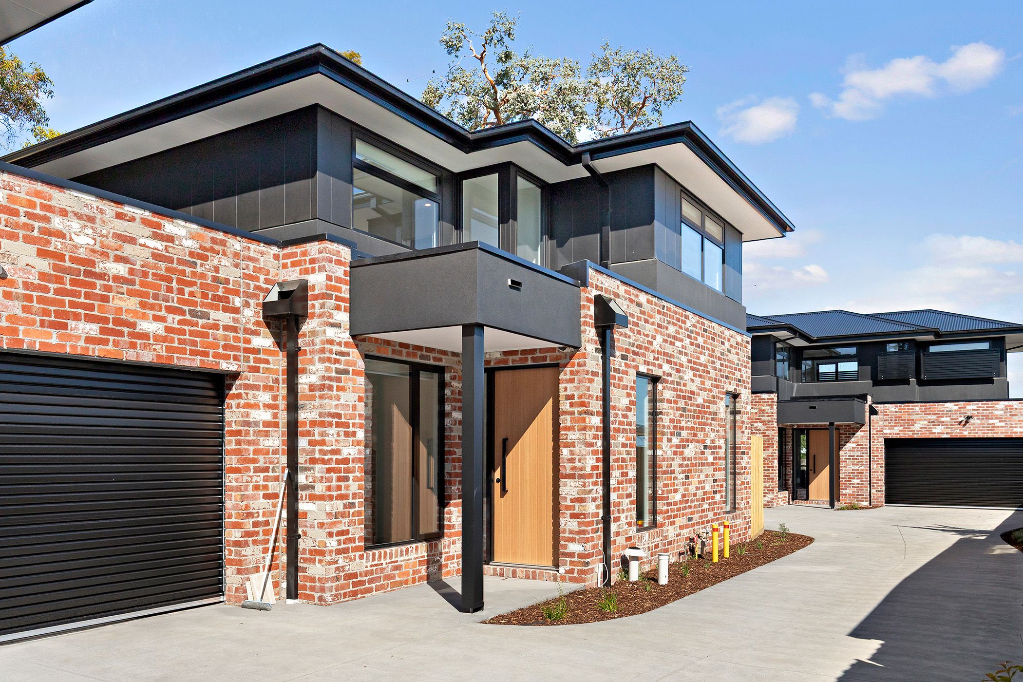2/7 Helvetia Court — photo from Ray White Frankston