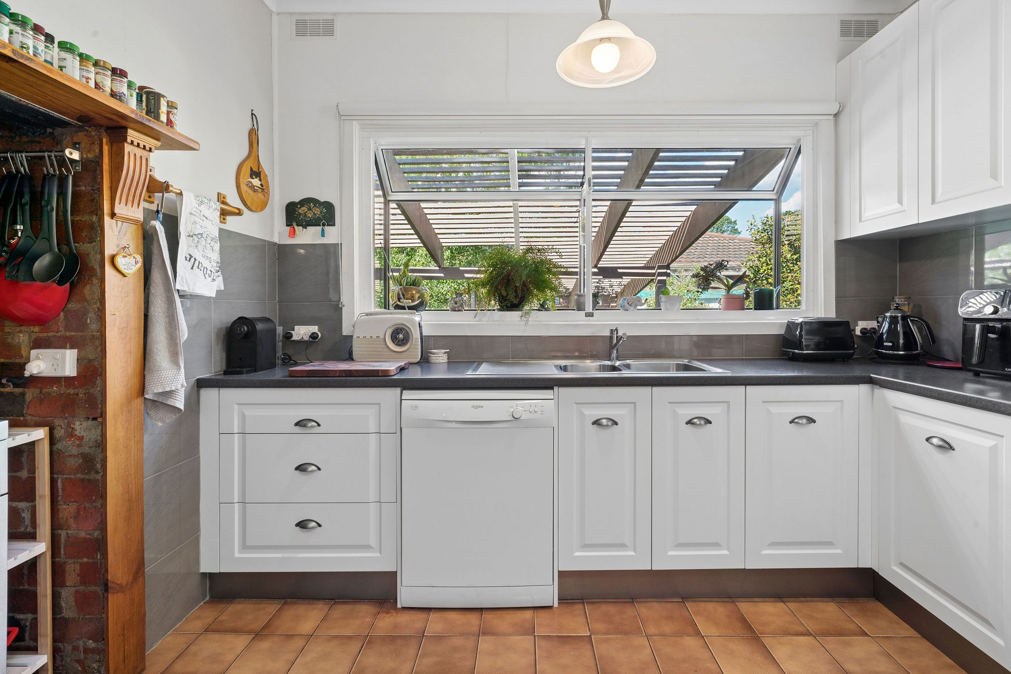 25 Edward Street — photo 7 of 20