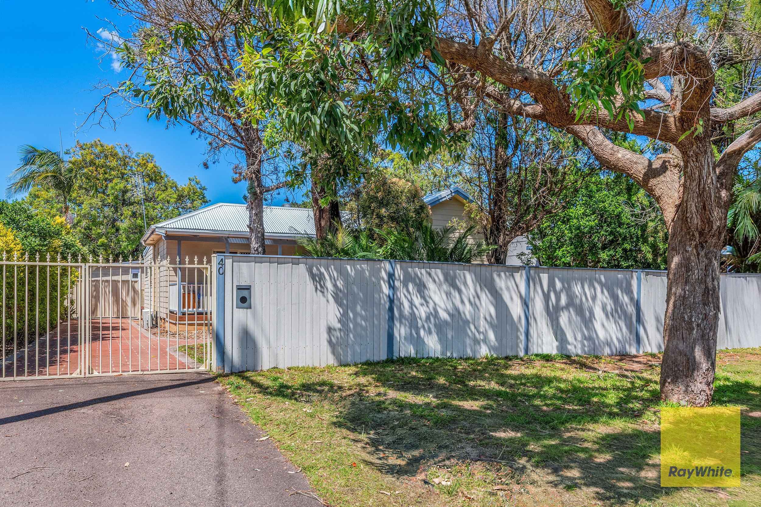 40 McEvoy Avenue, Umina Beach, NSW 2257