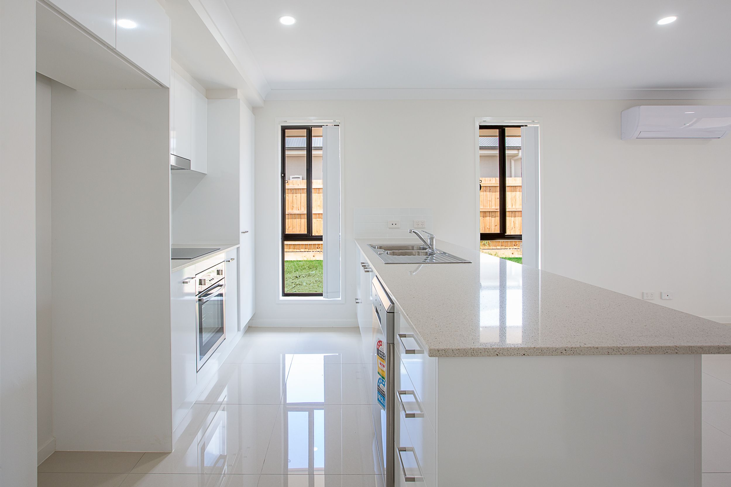 1/28 Cahill Crescent, Collingwood Park, QLD 4301