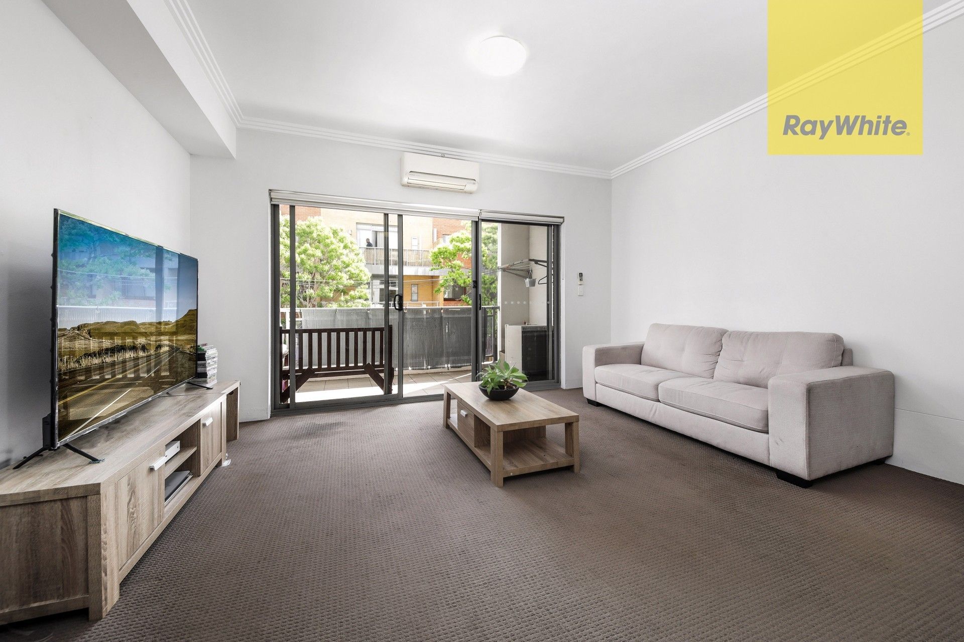 2-6 Howard Avenue, Northmead NSW 2152