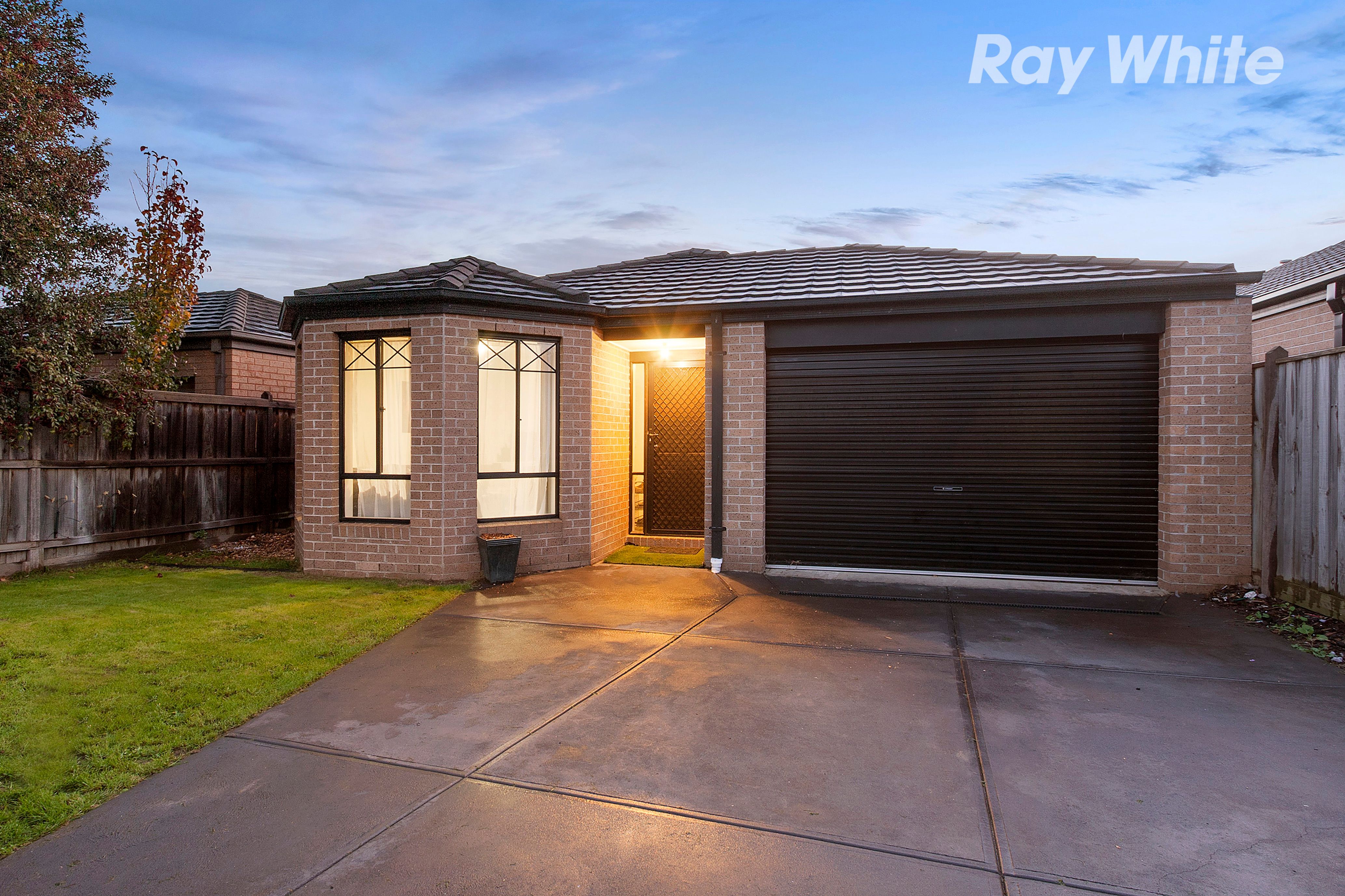 10 Bentley Court, Pakenham, VIC 3810
