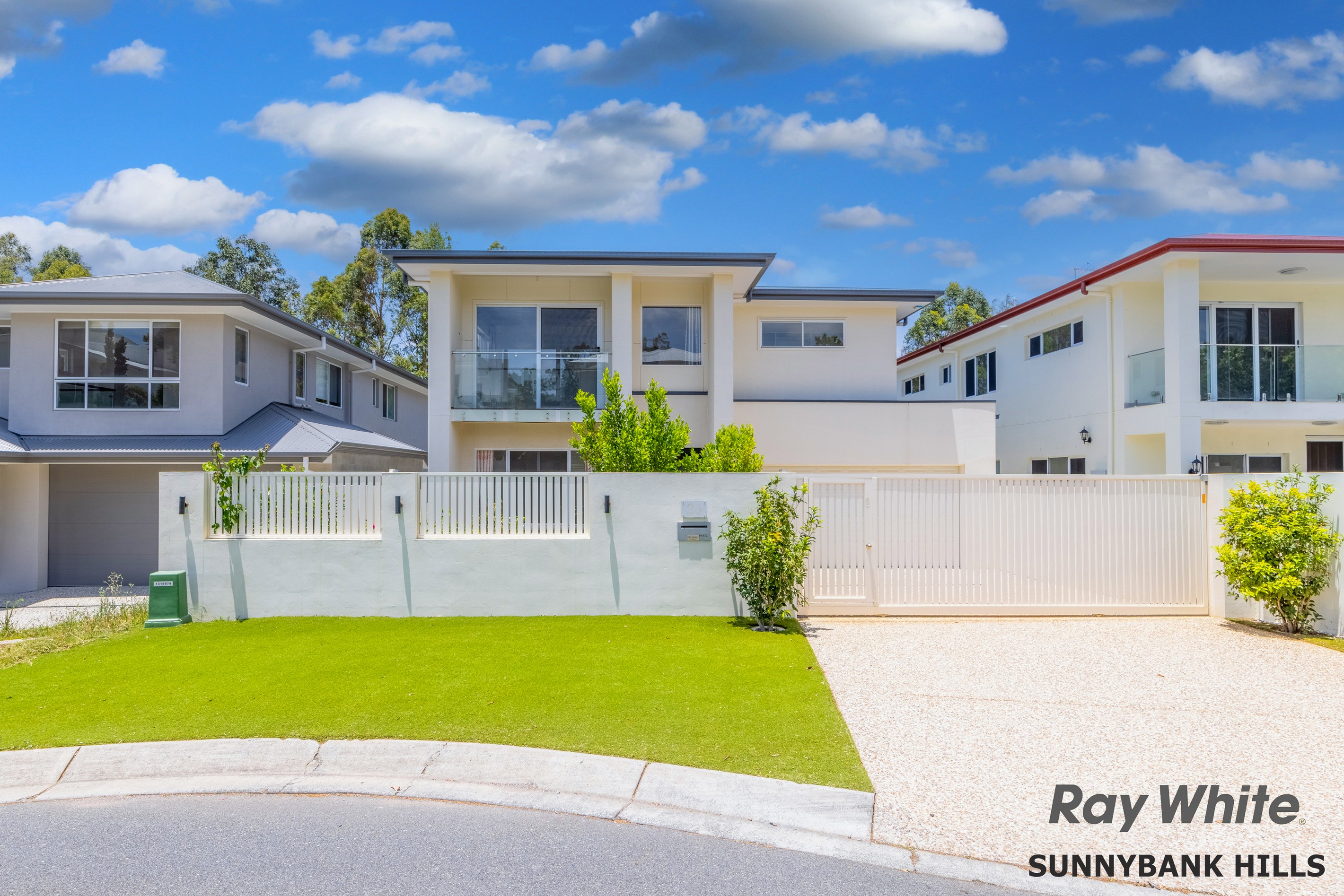 26 Nelson Place, Carindale, QLD 4152