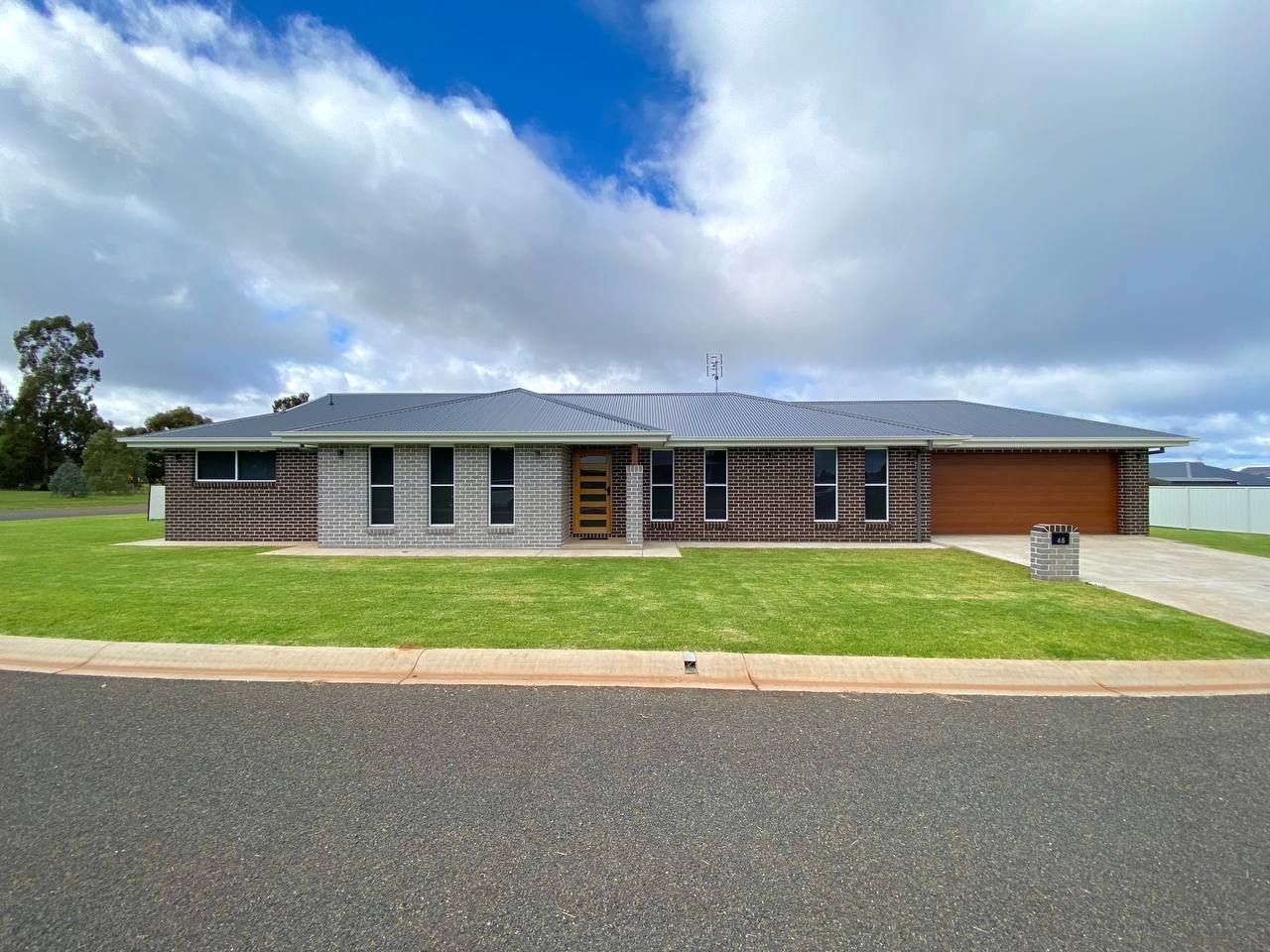 65 Page Street — photo from Ray White Parkes