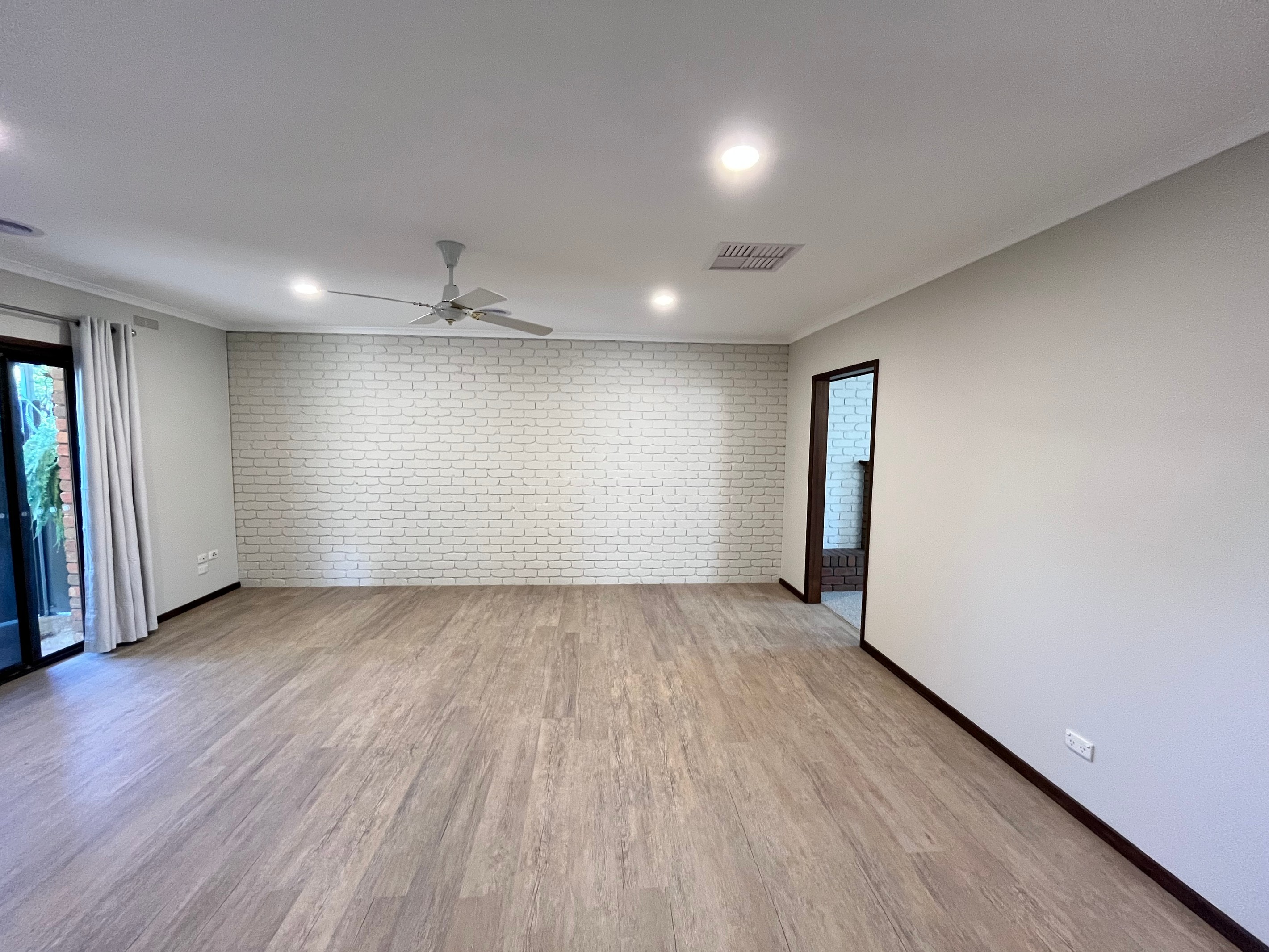 24 Magnolia Crescent, Wodonga, VIC 3690