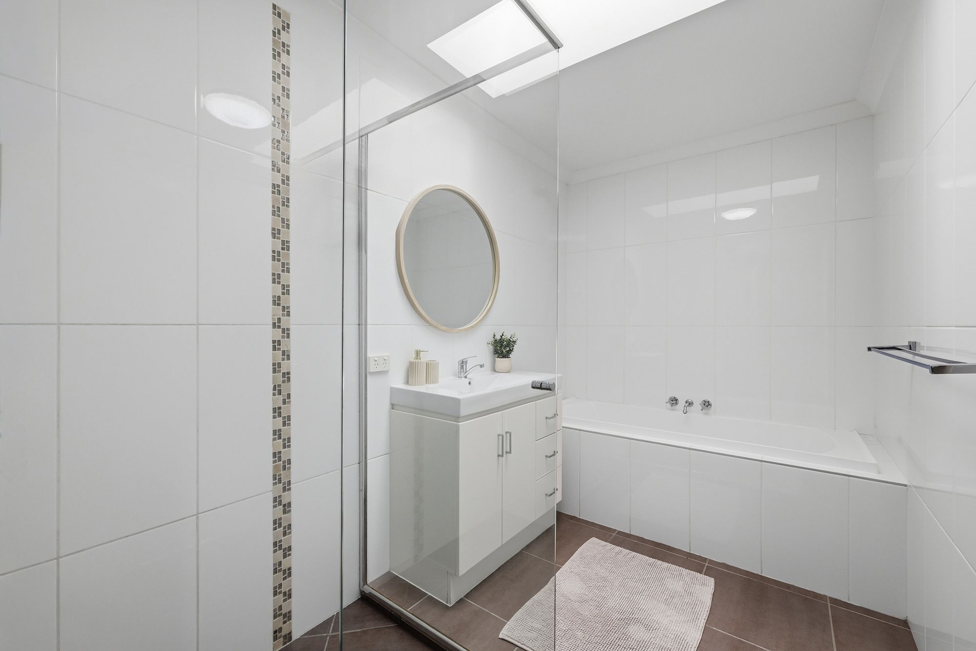 27 Ron Penhaligon Way — photo 17 of 26